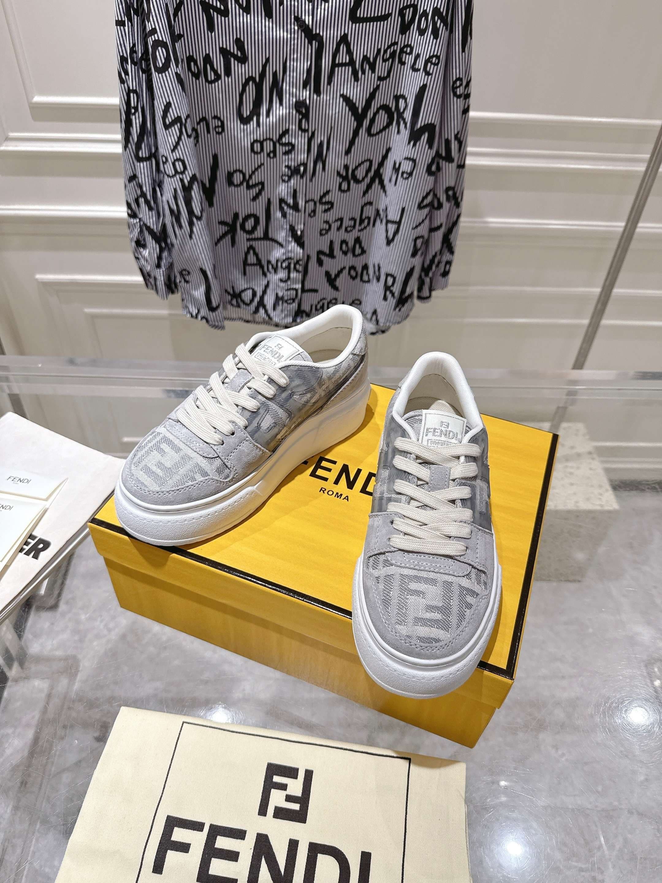Fendi Woman Shoes
