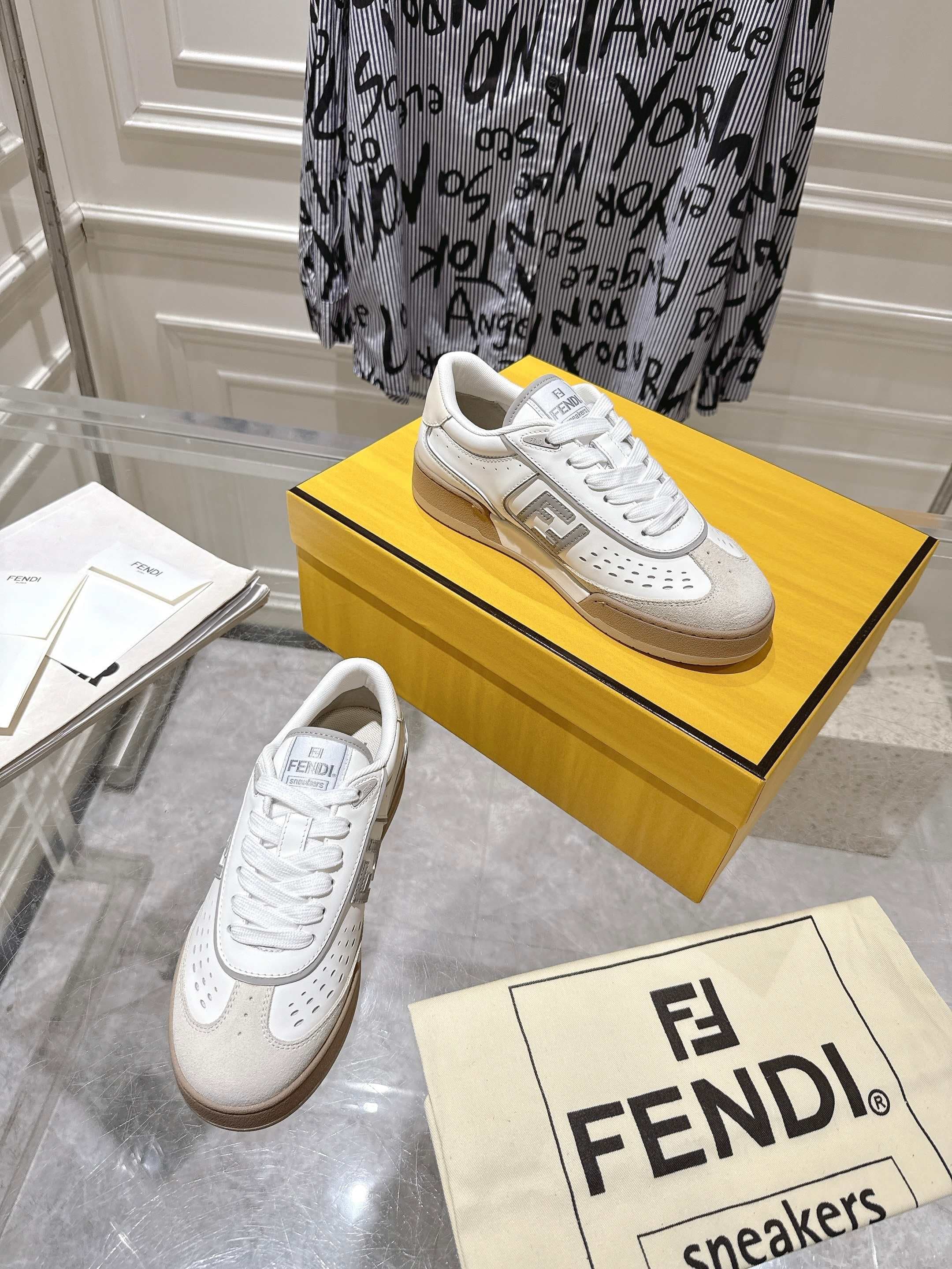 Fendi Woman Shoes
