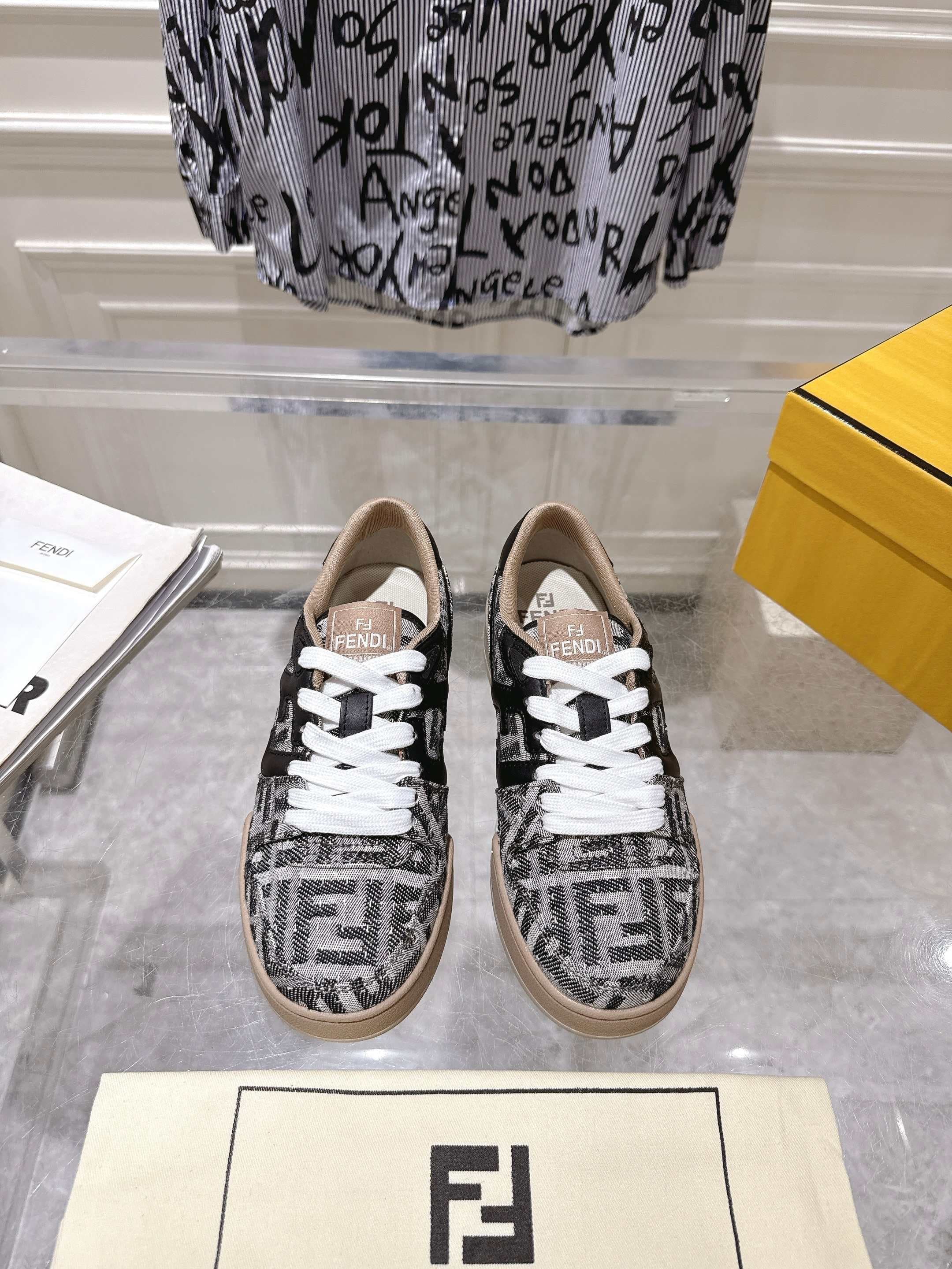 Fendi Woman Shoes