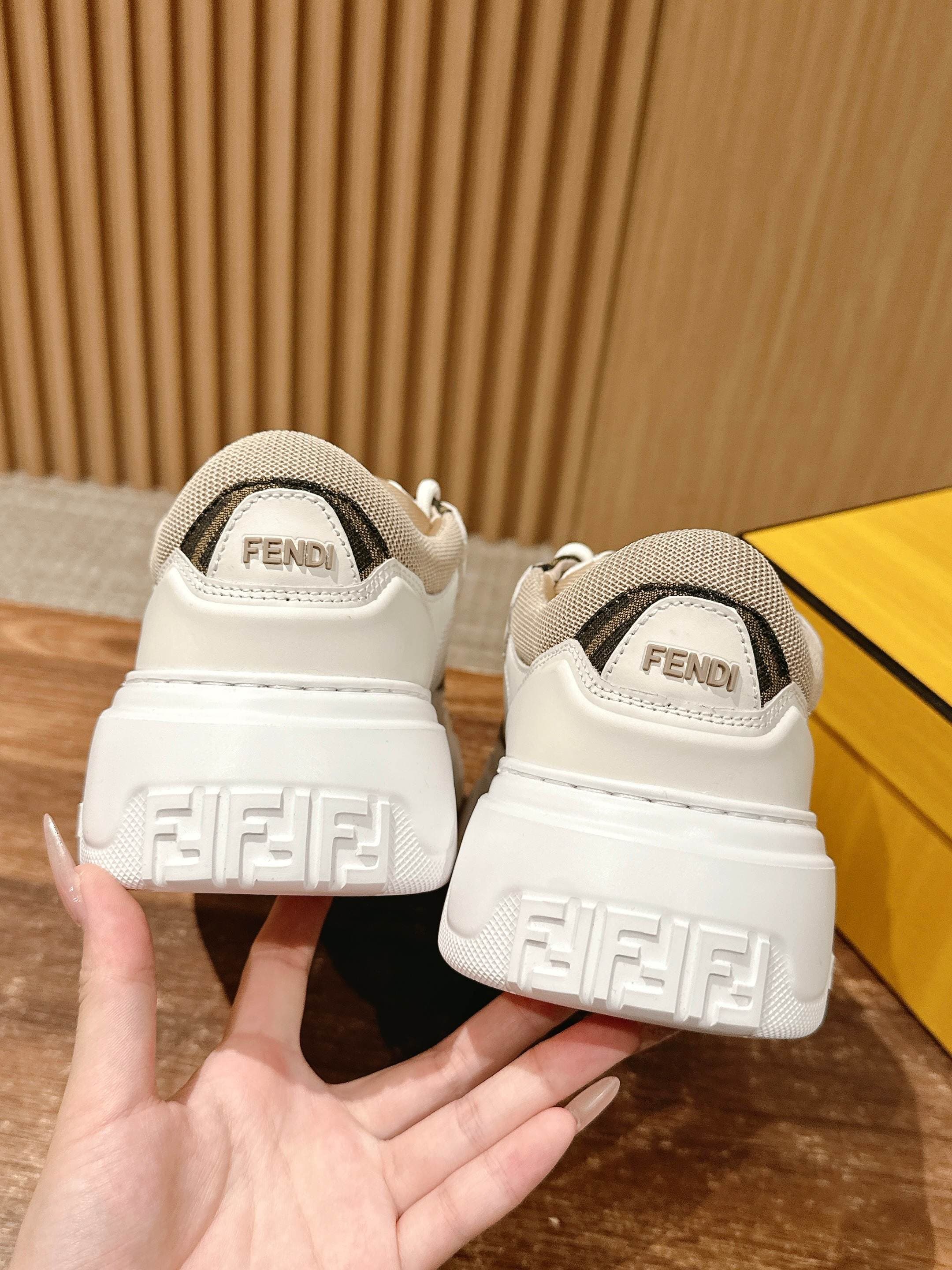 Fendi Man Shoes