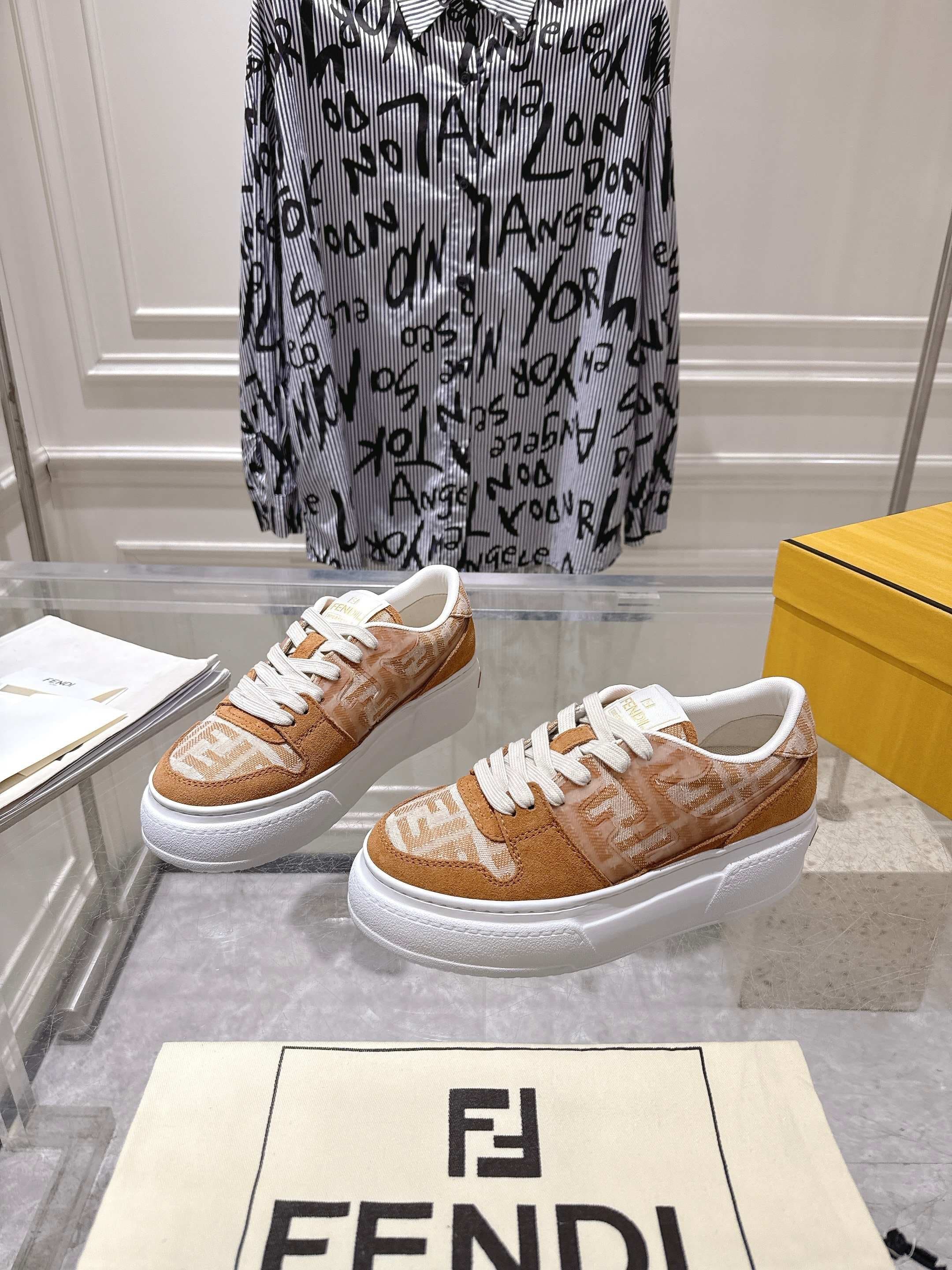 Fendi Woman Shoes