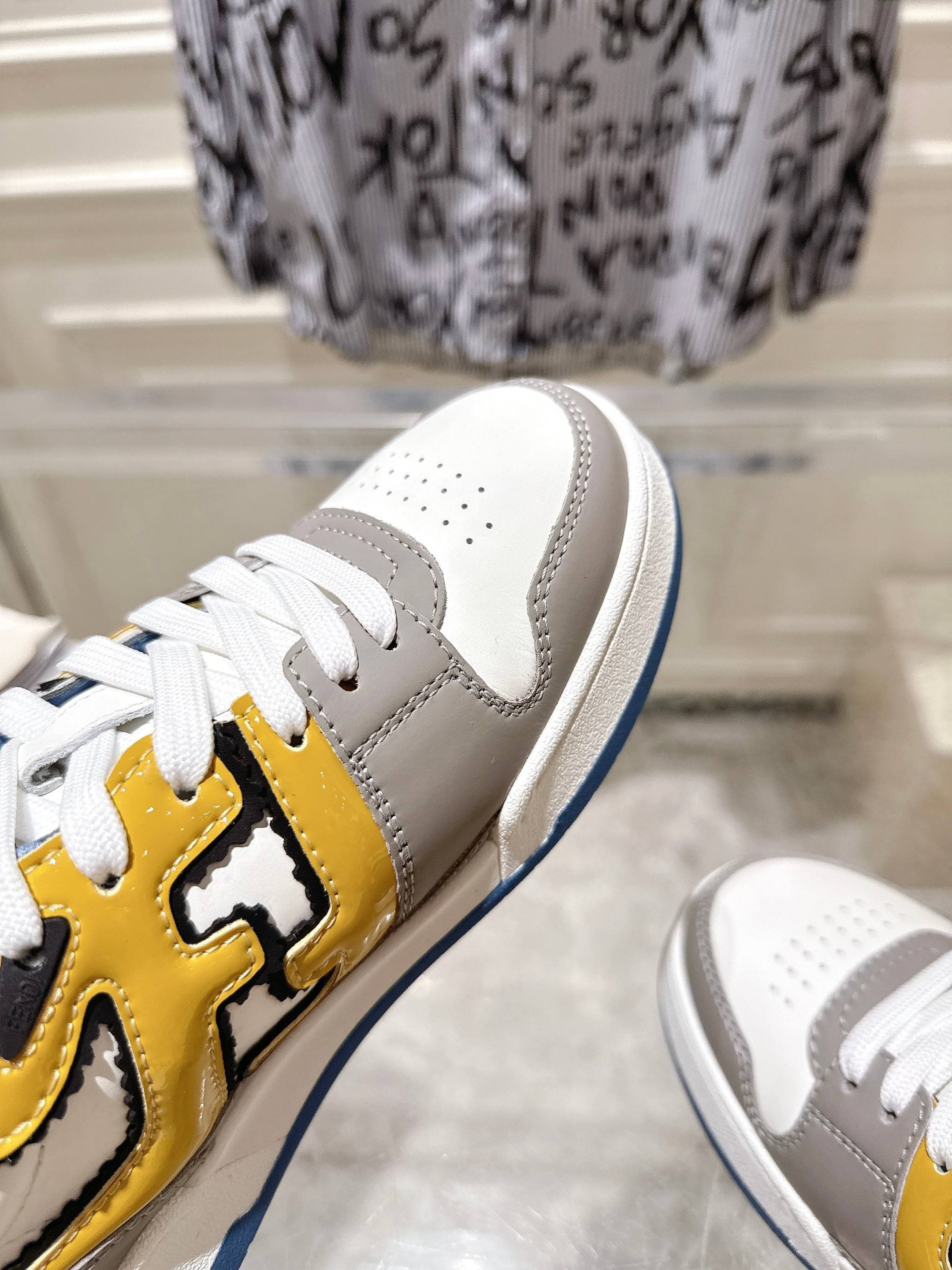 Fendi Woman Shoes