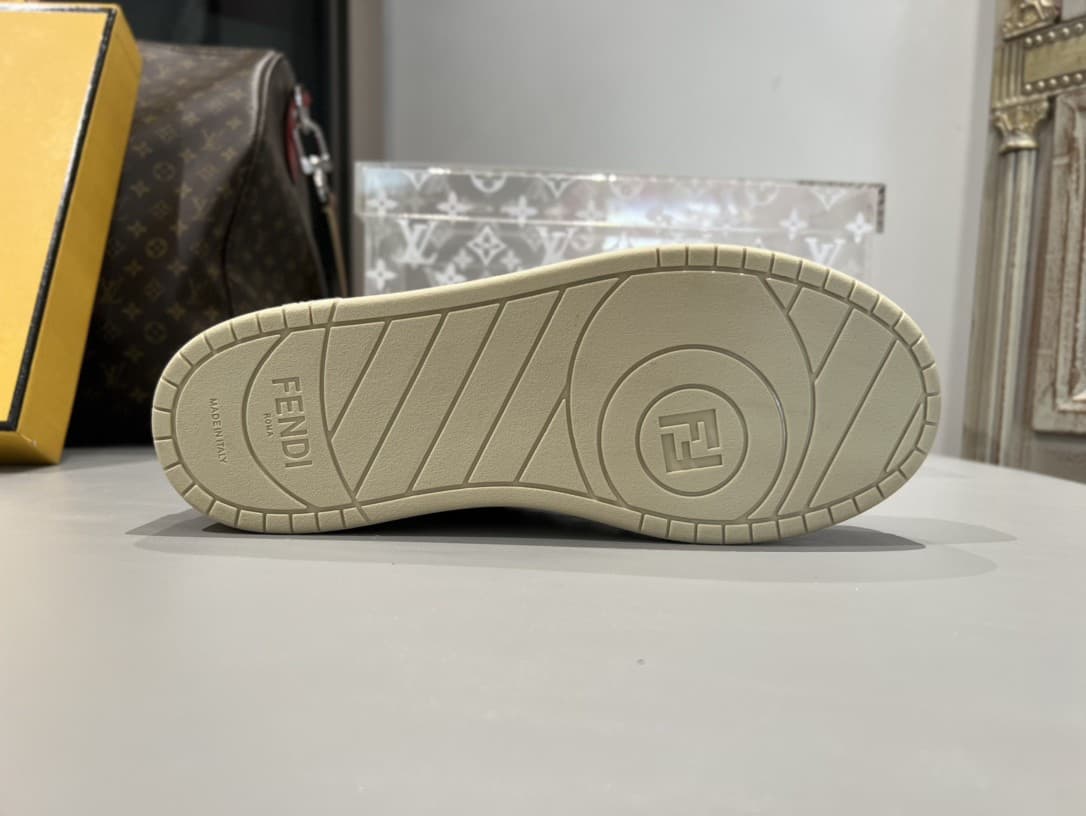 Fendi Couple Shoes