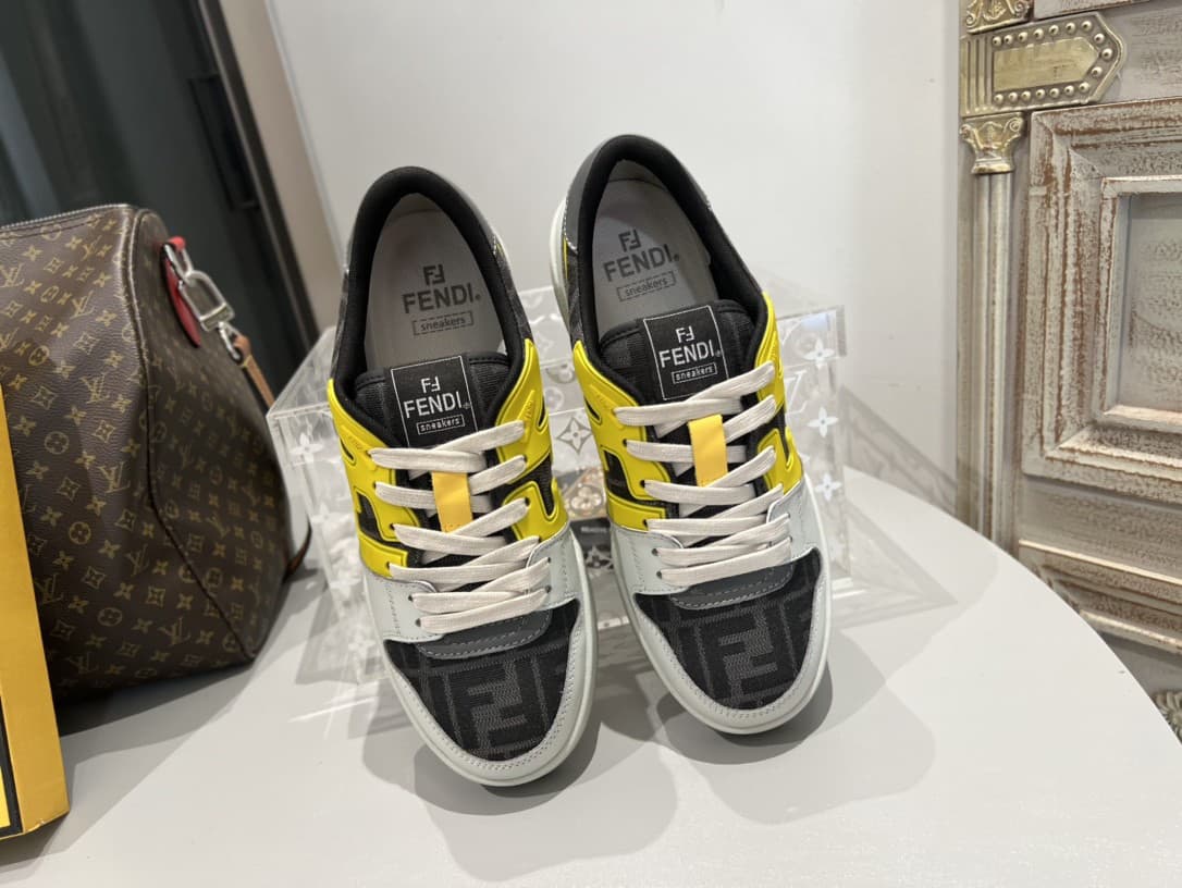 Fendi Couple Shoes