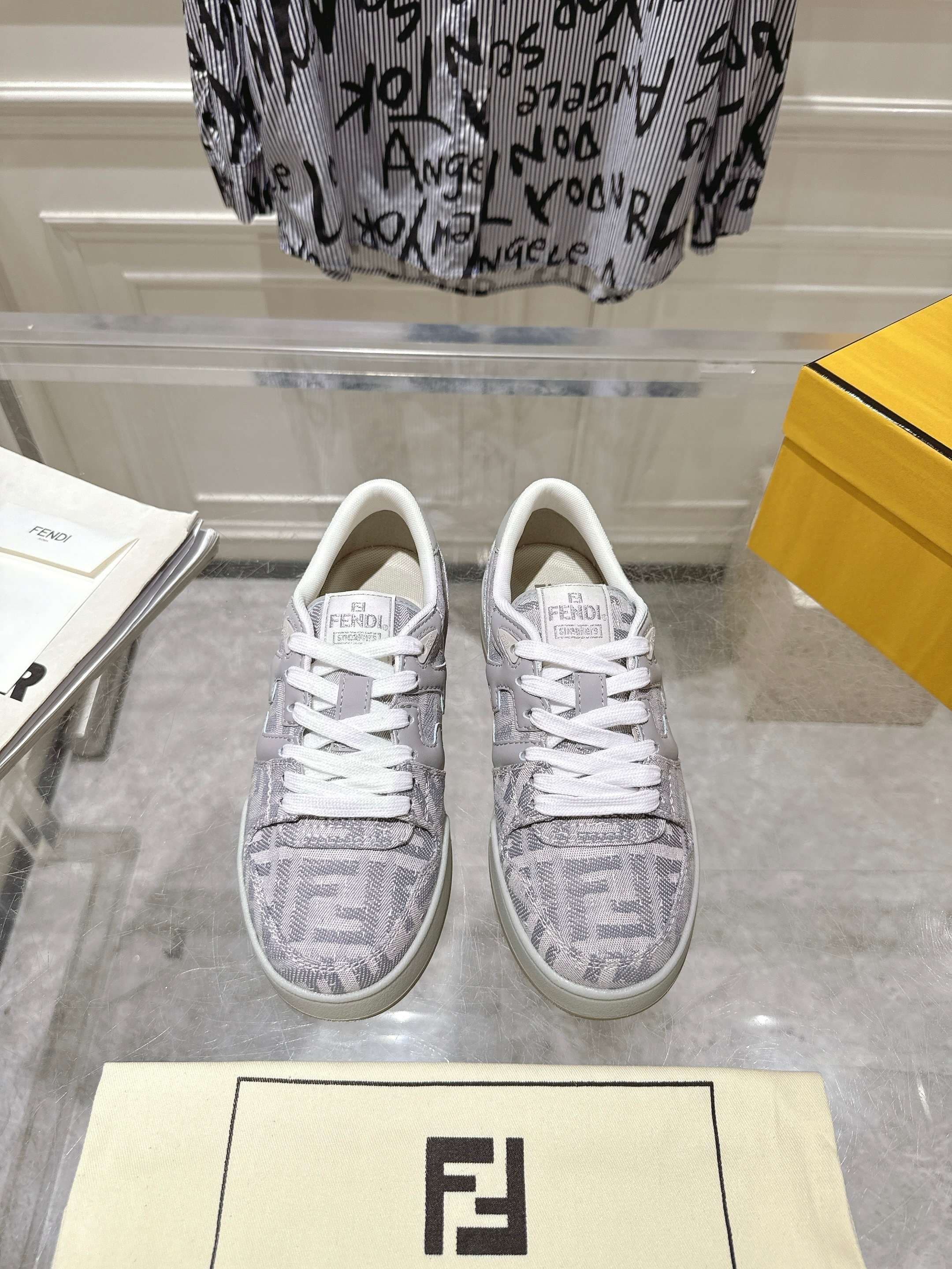 Fendi Woman Shoes
