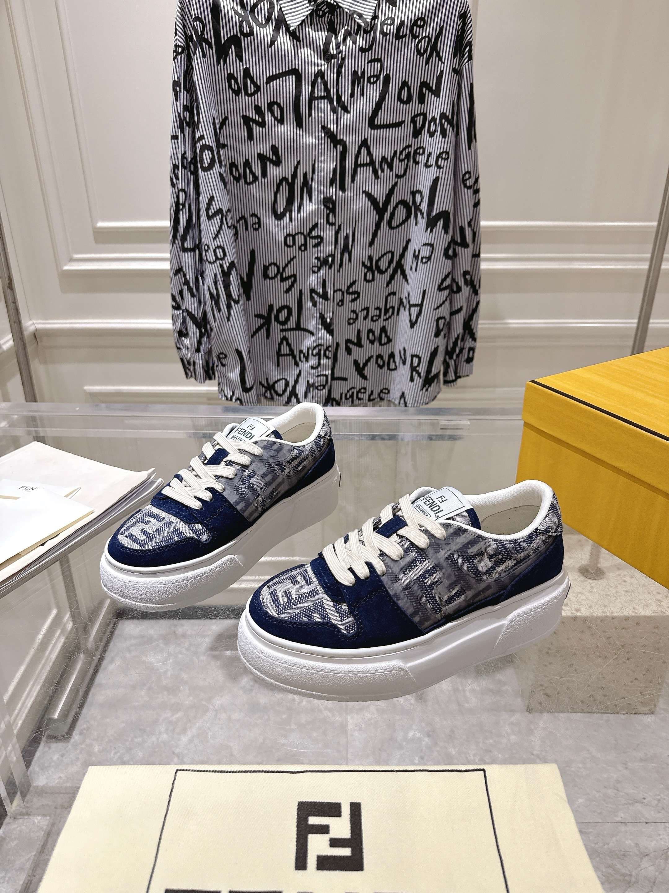 Fendi Woman Shoes