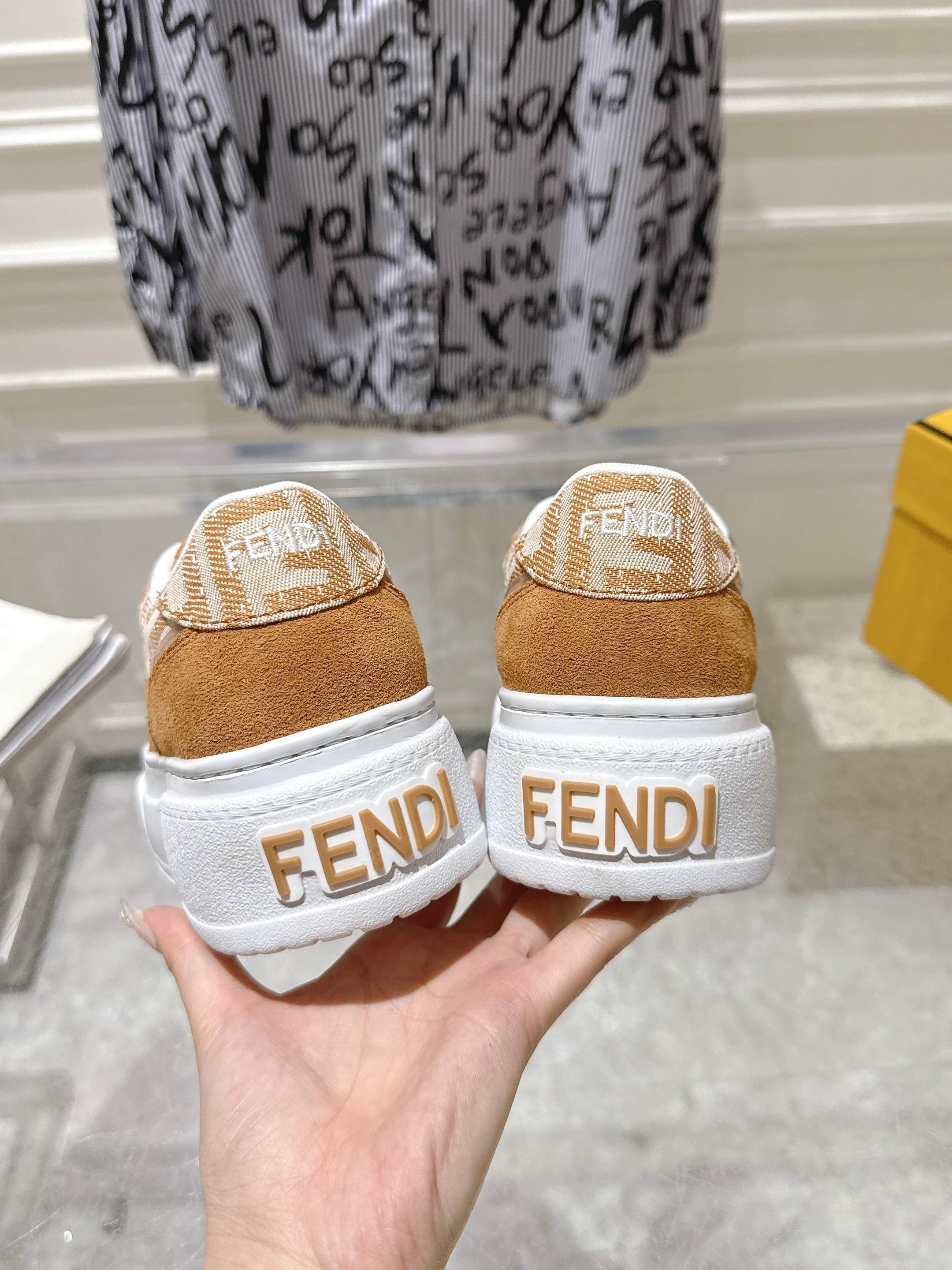 Fendi Woman Shoes