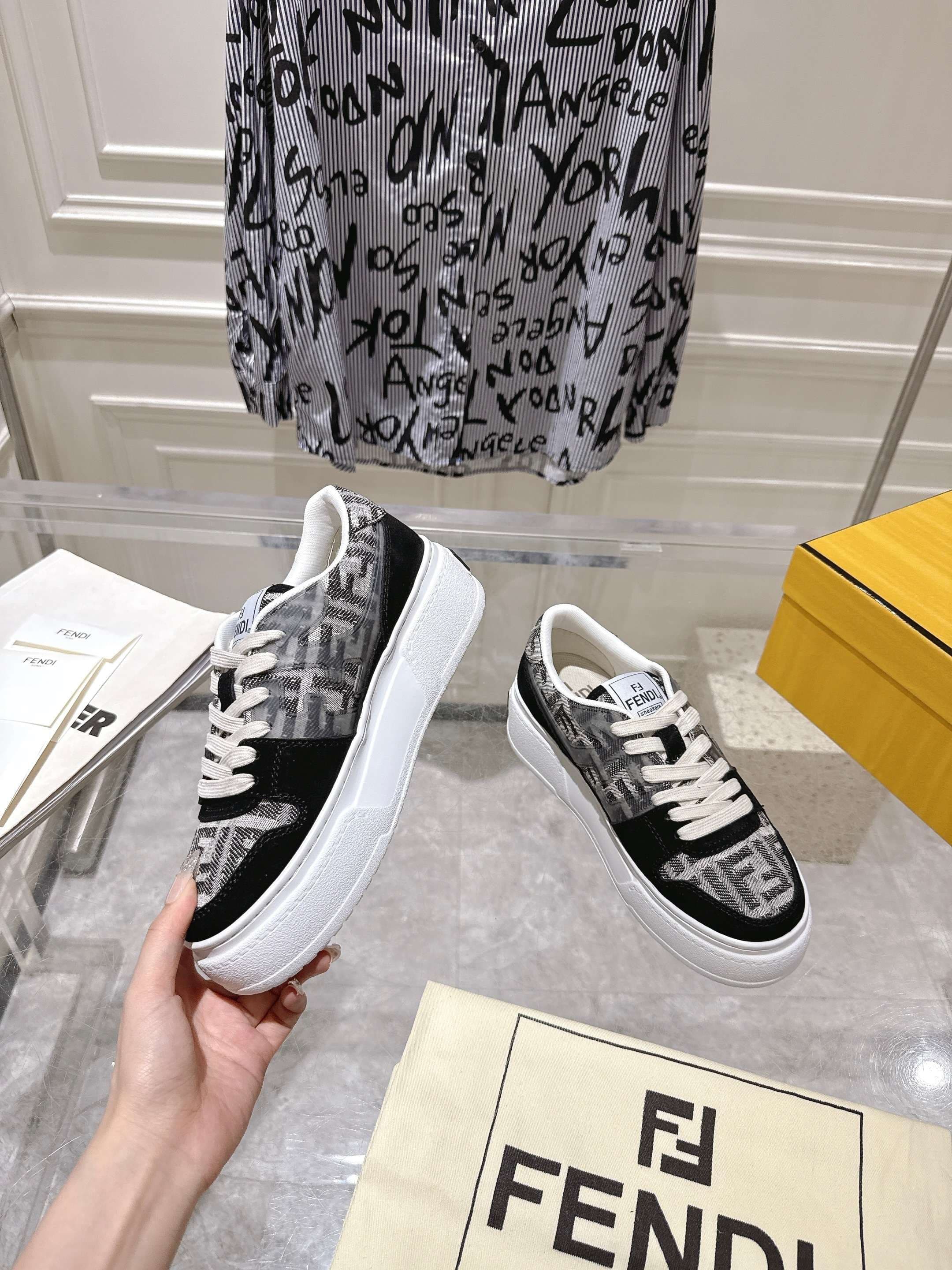 Fendi Woman Shoes