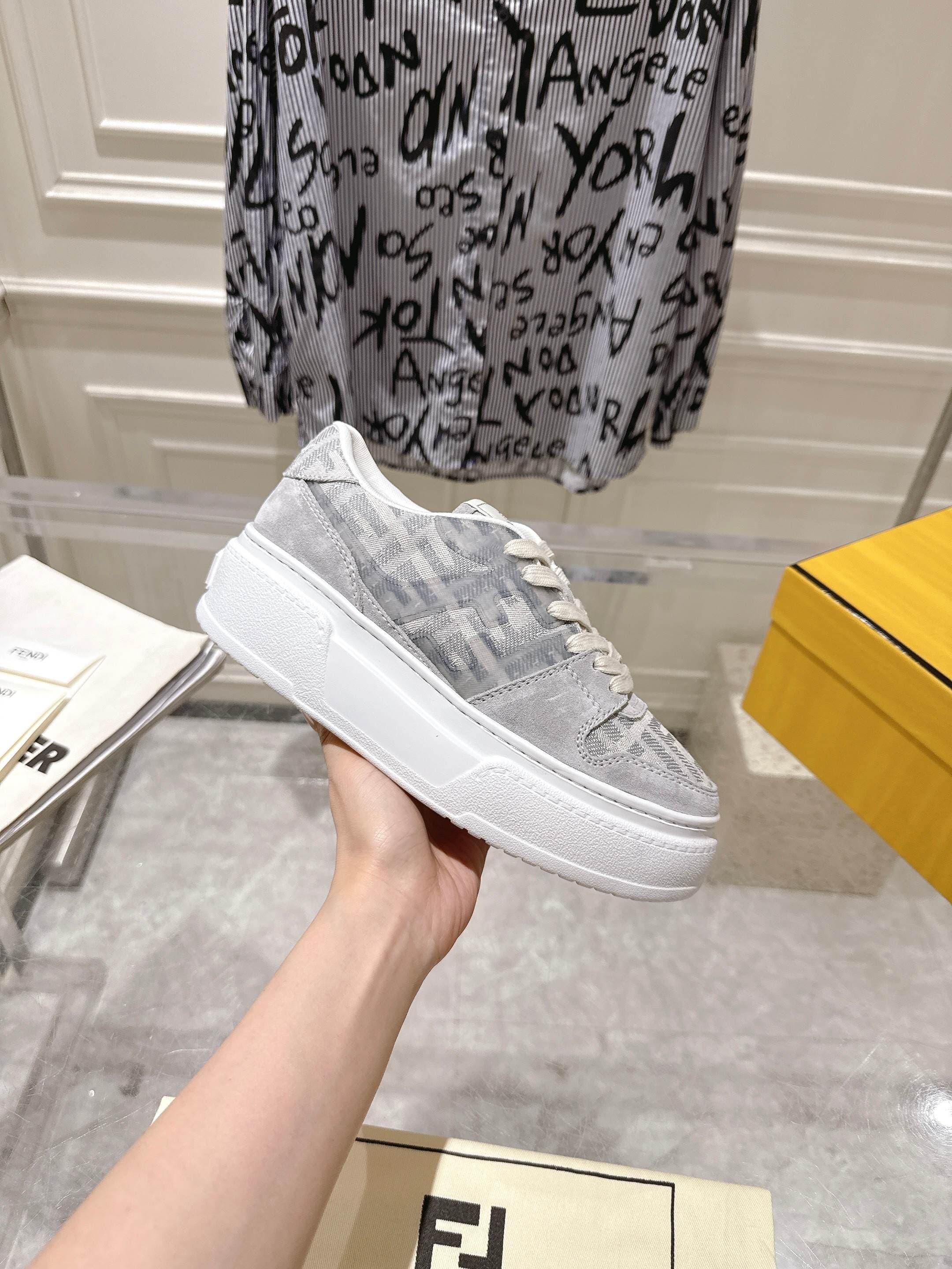 Fendi Woman Shoes