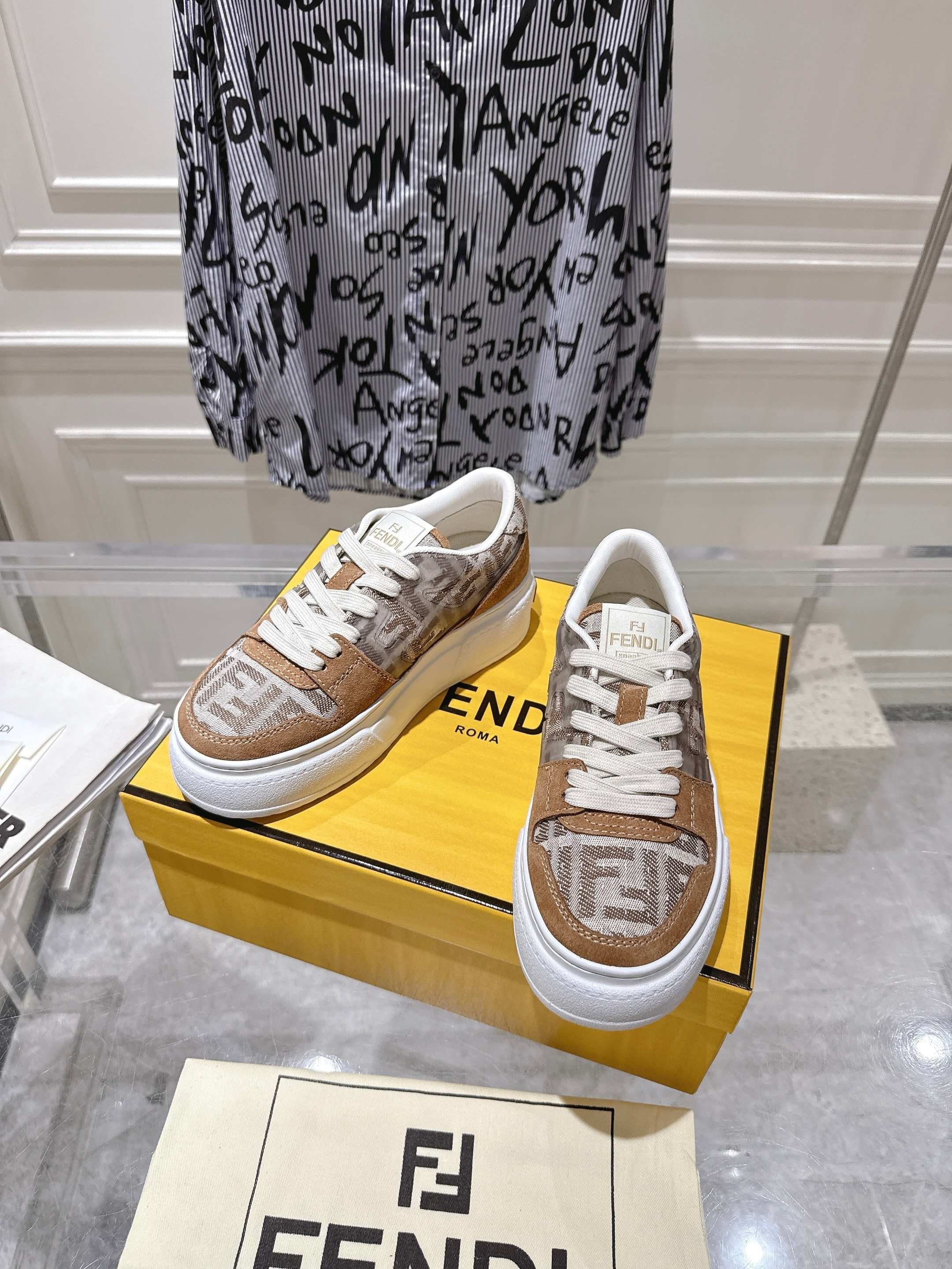 Fendi Woman Shoes