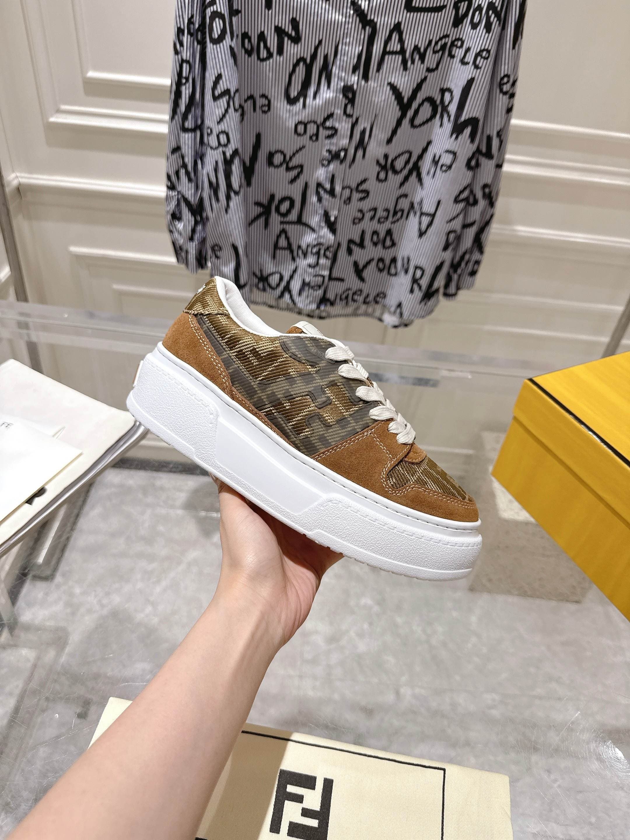 Fendi Woman Shoes