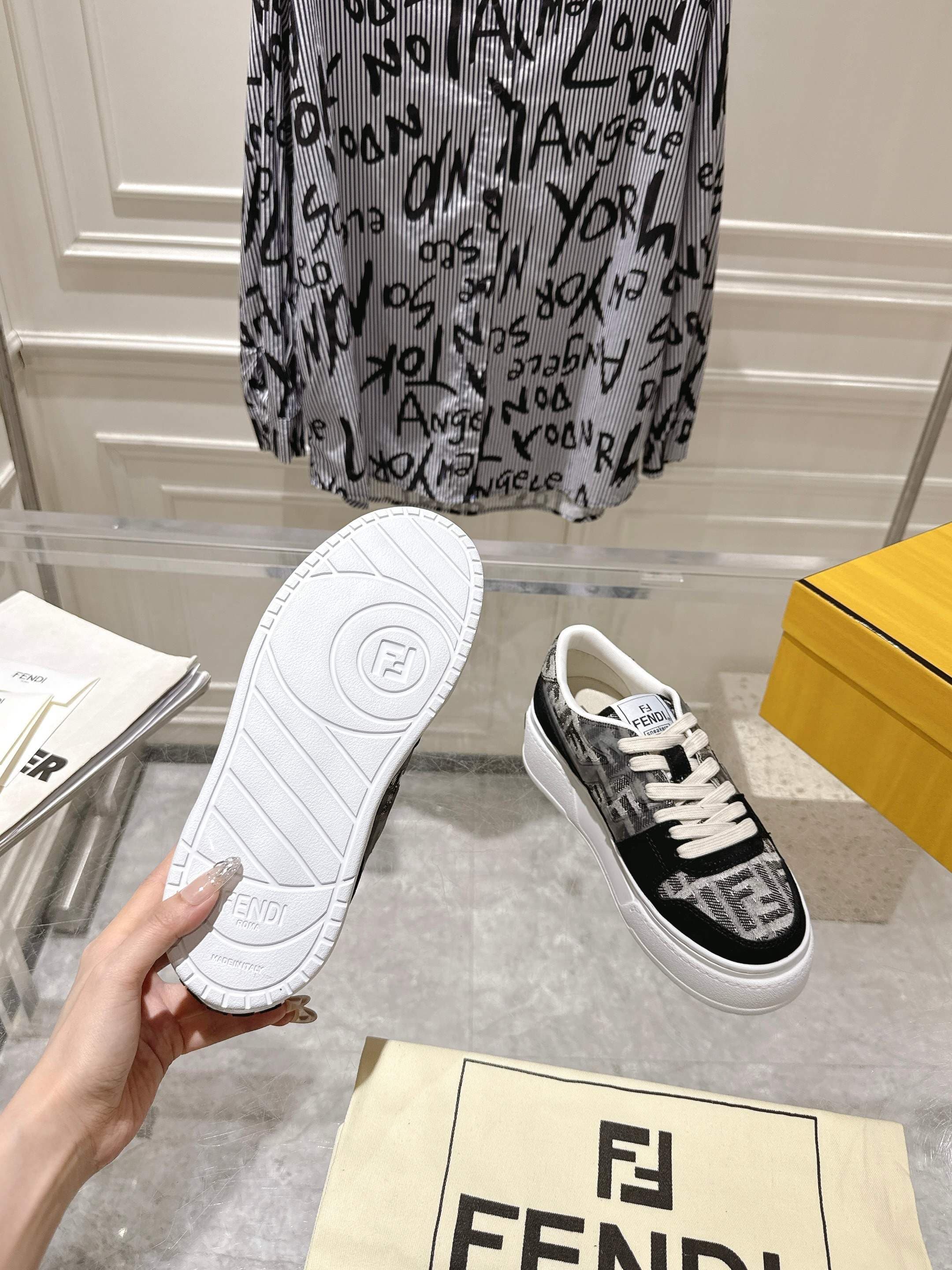 Fendi Woman Shoes
