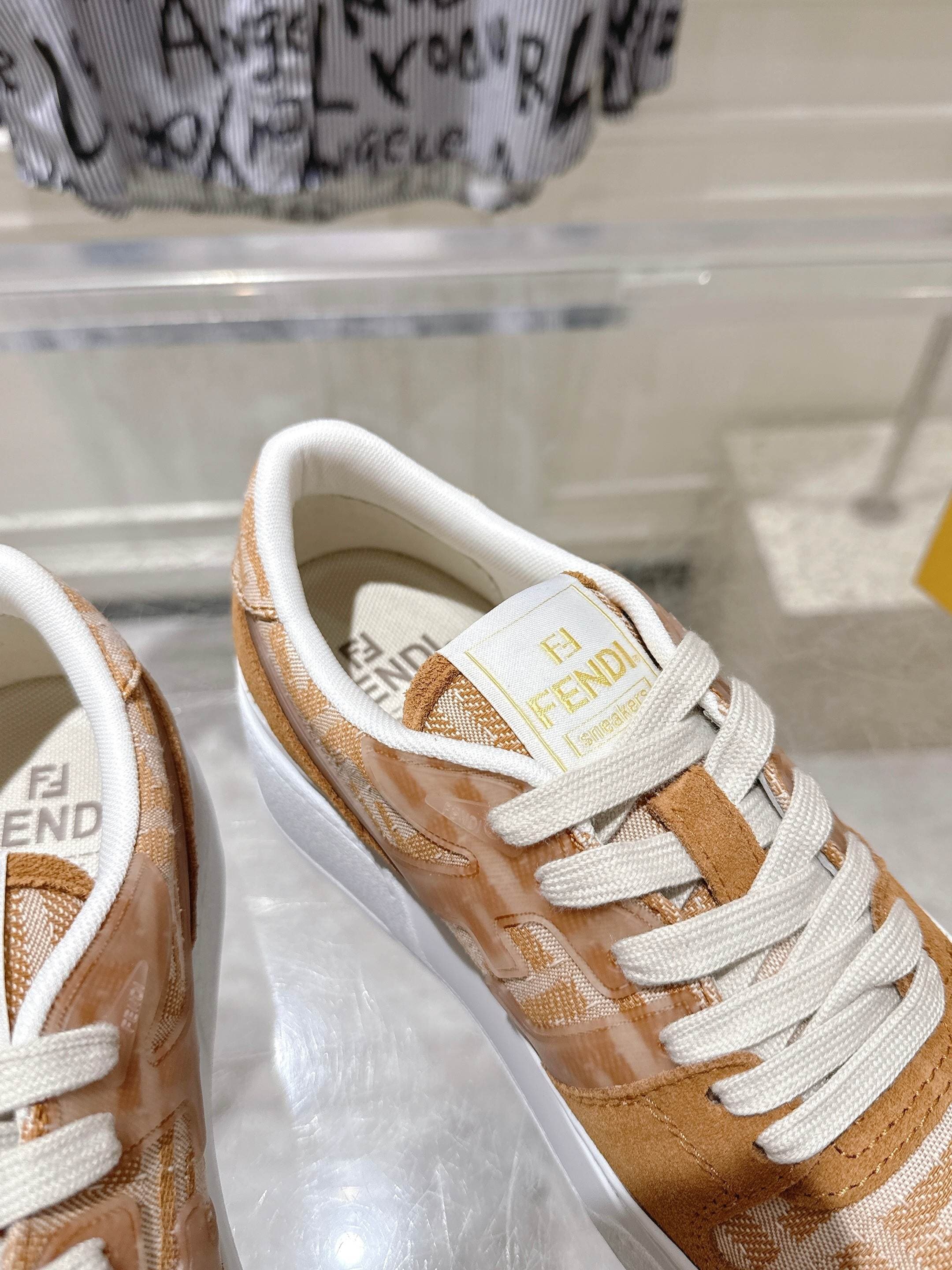 Fendi Woman Shoes