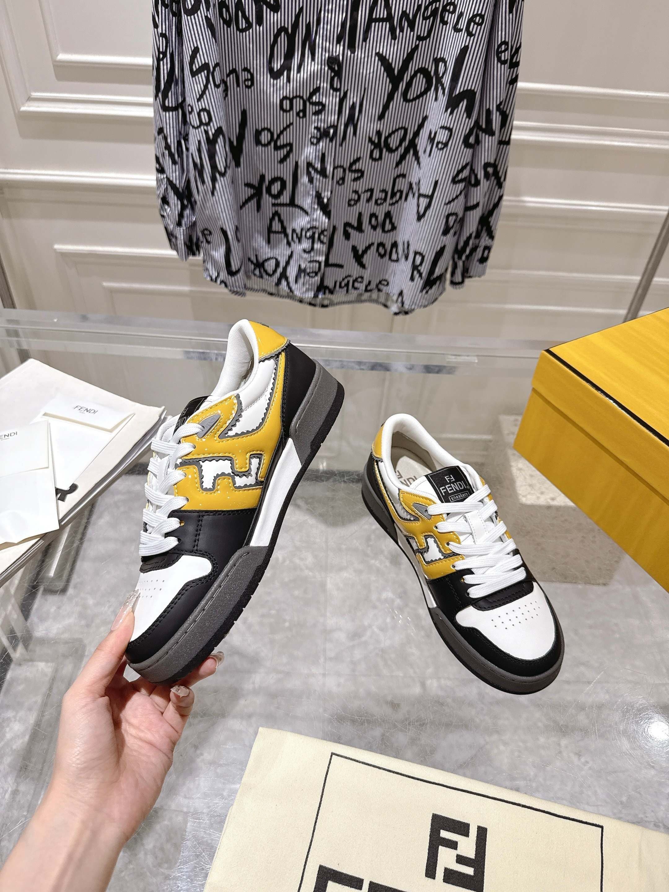 Fendi Woman Shoes