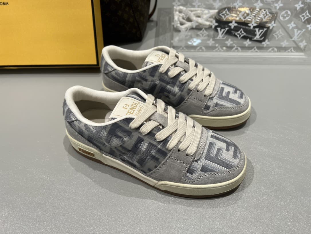 Fendi Couple Shoes