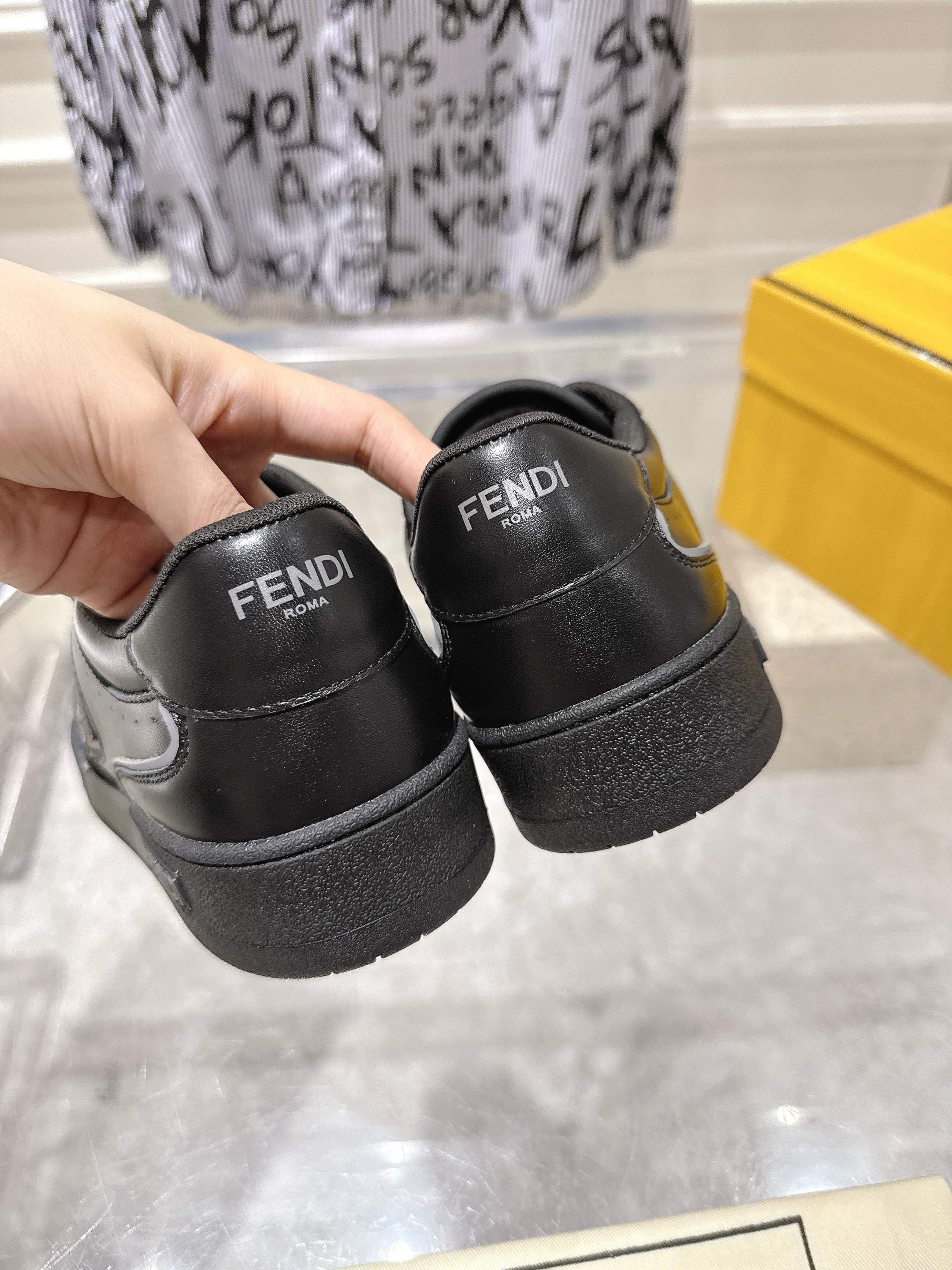 Fendi Woman Shoes