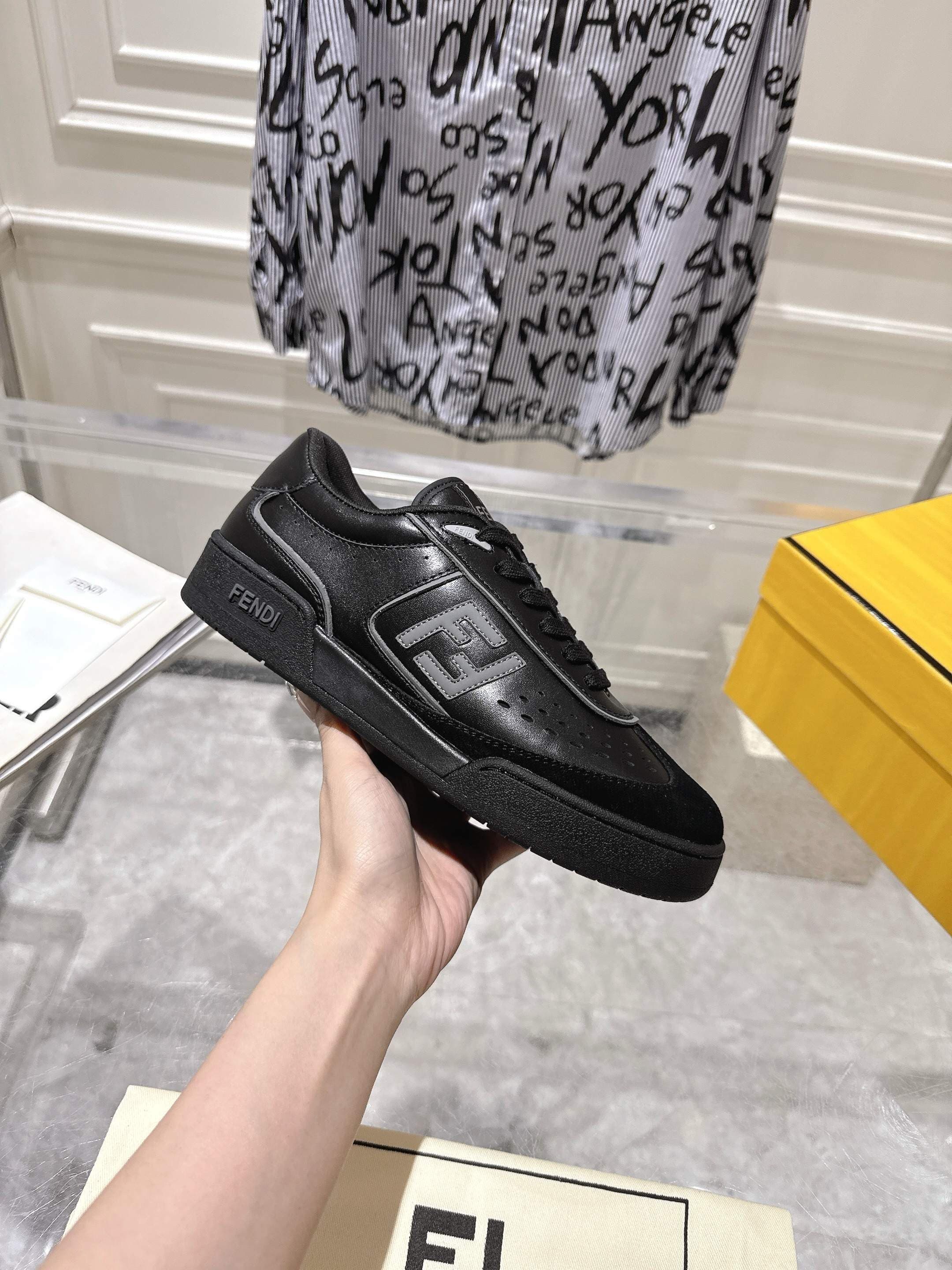 Fendi Woman Shoes