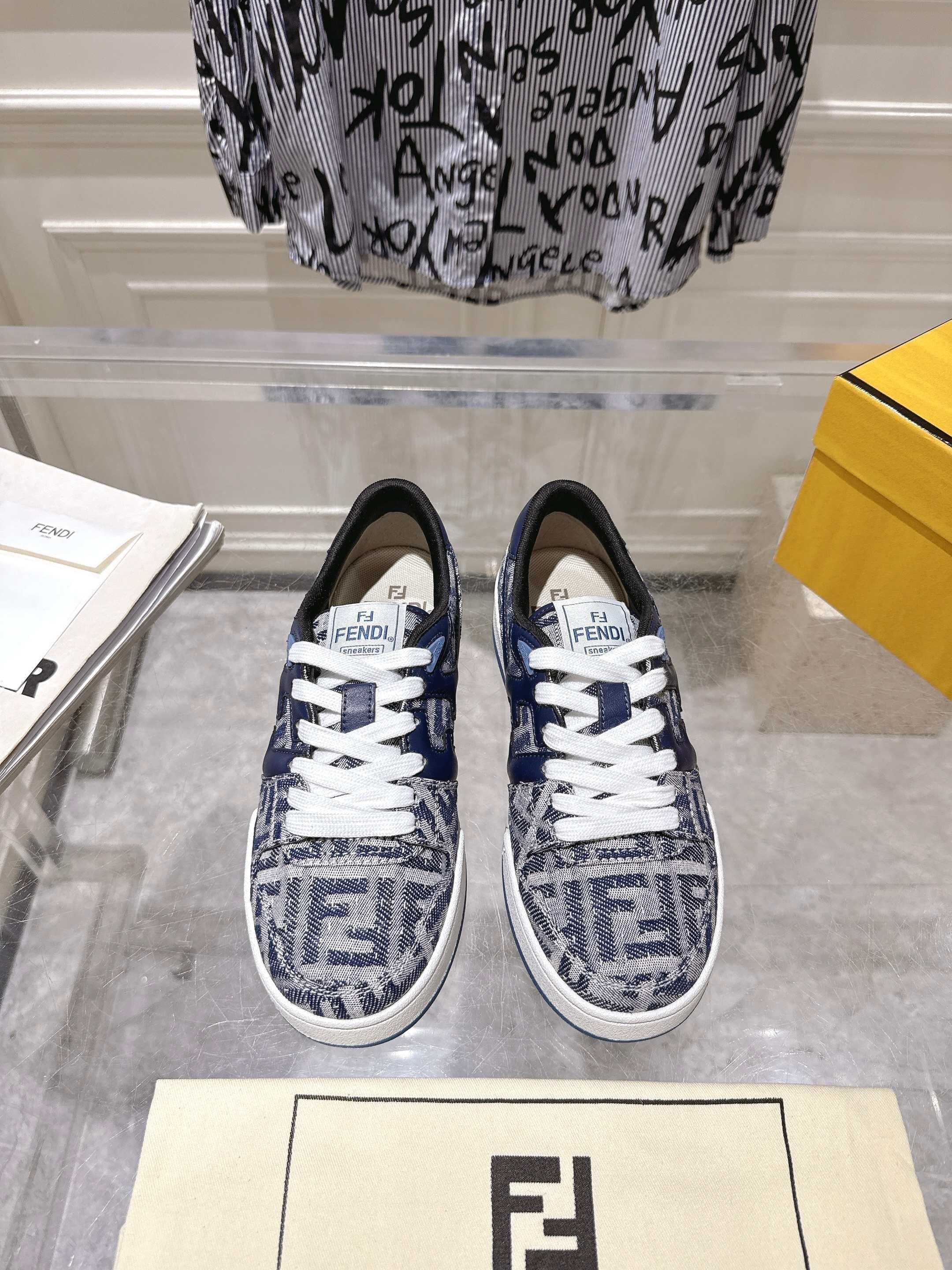 Fendi Woman Shoes