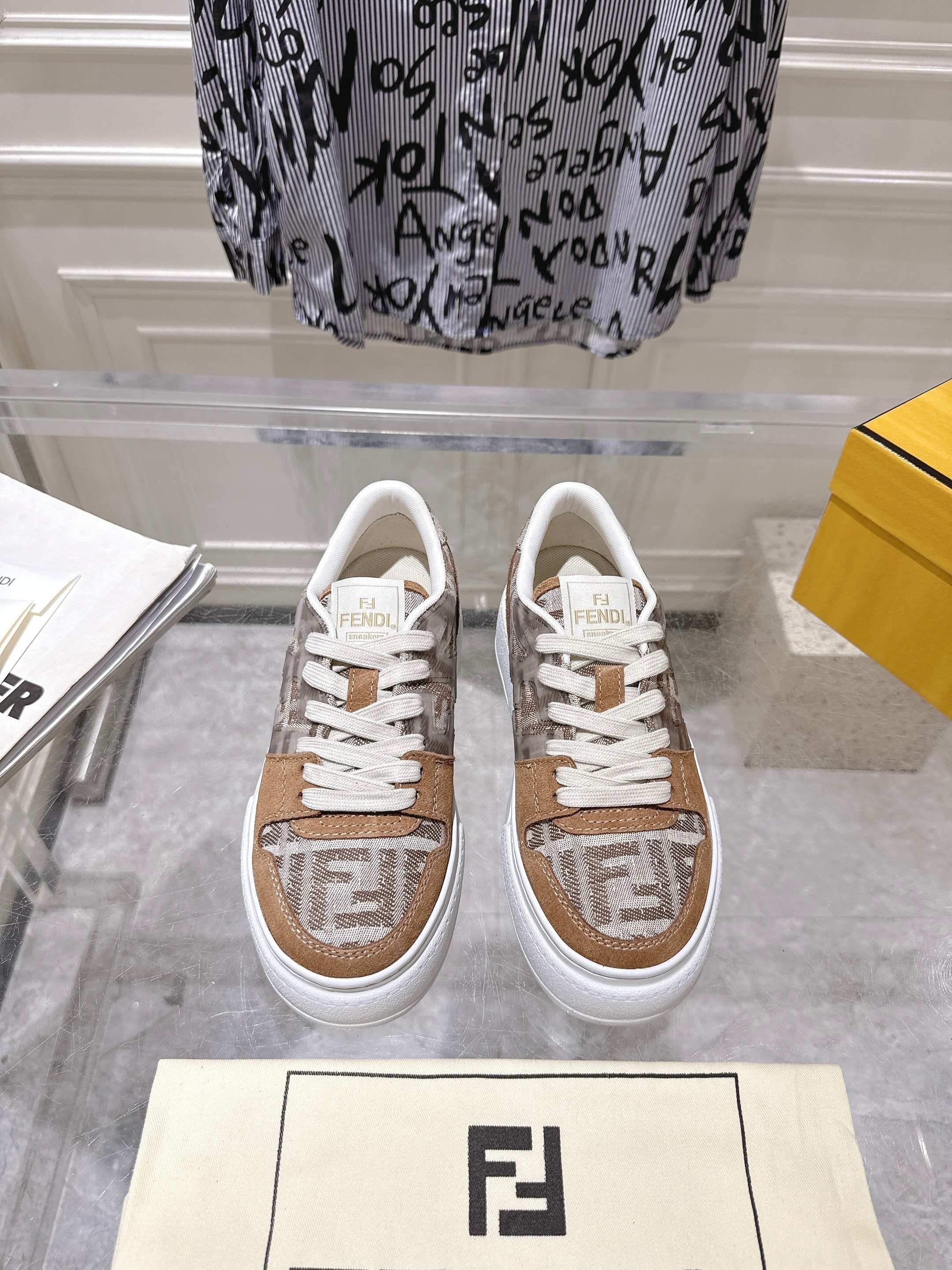 Fendi Woman Shoes