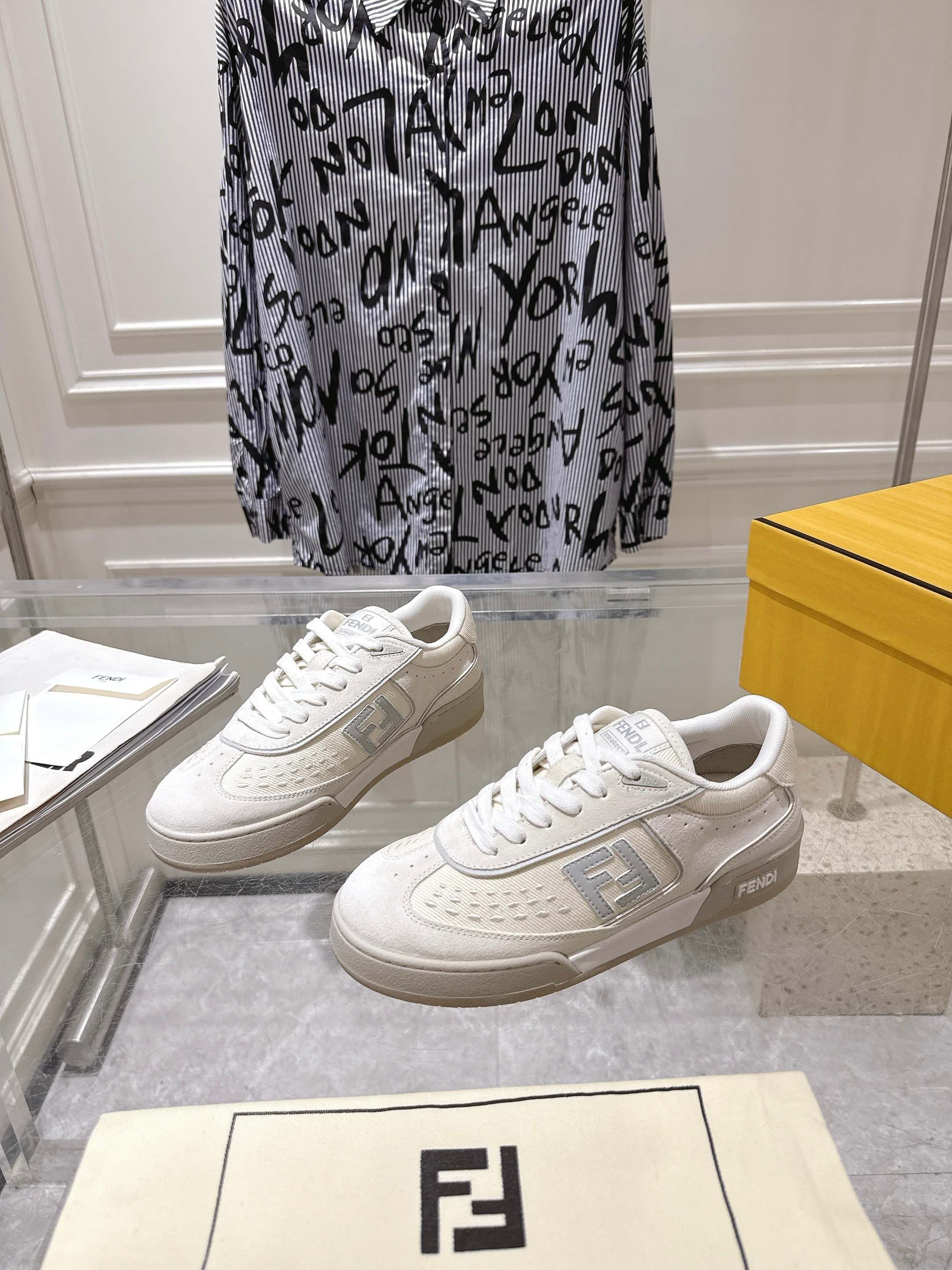 Fendi Woman Shoes