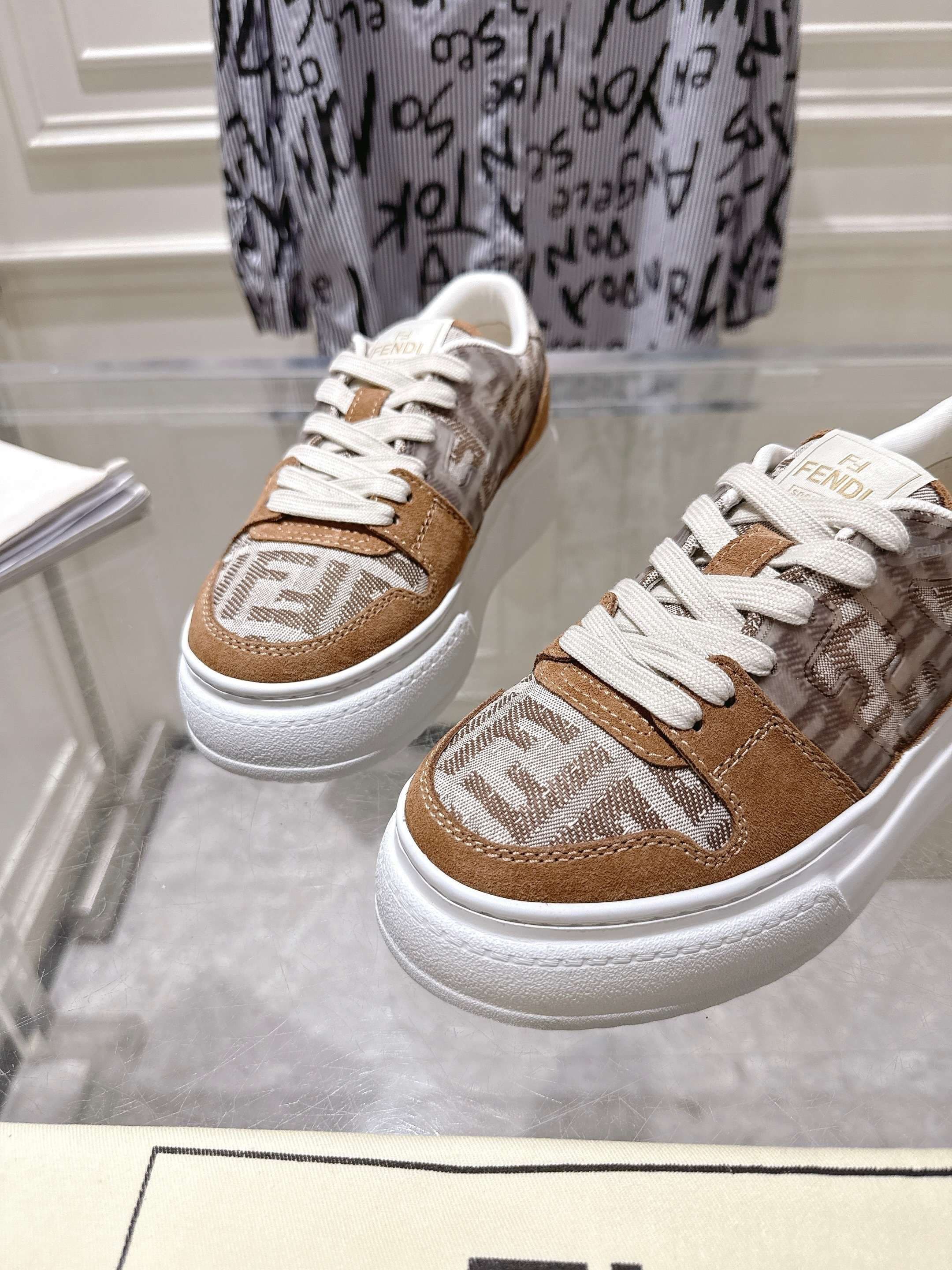 Fendi Woman Shoes