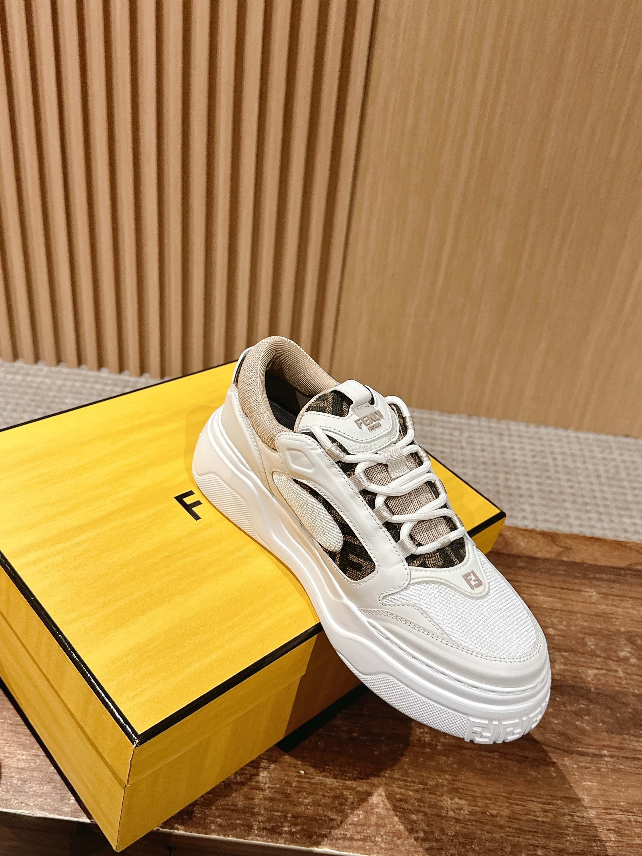 Fendi Man Shoes