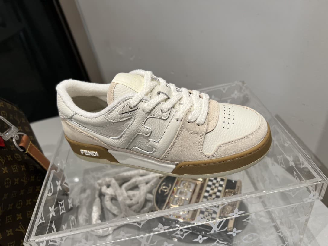 Fendi Couple Shoes