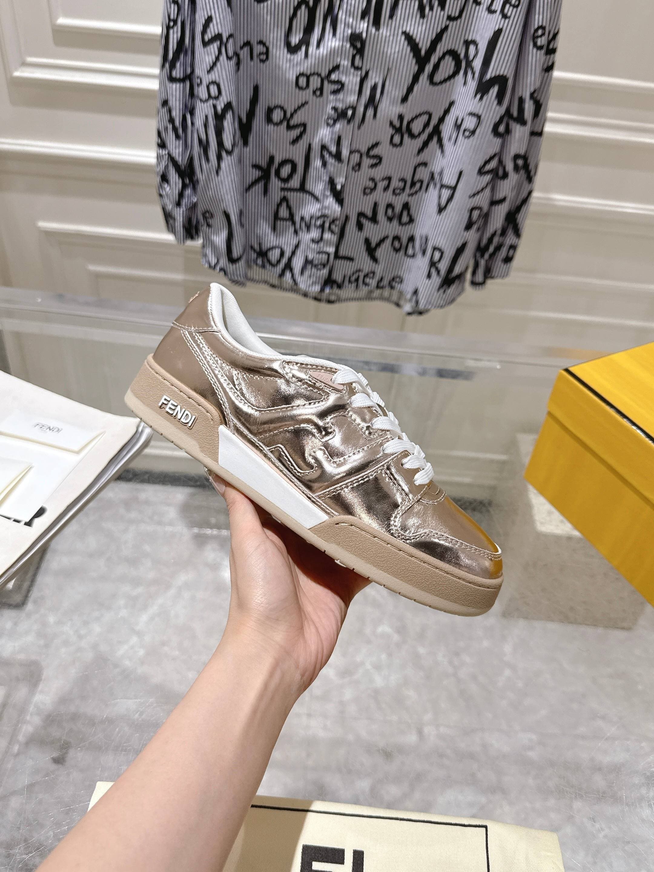Fendi Woman Shoes