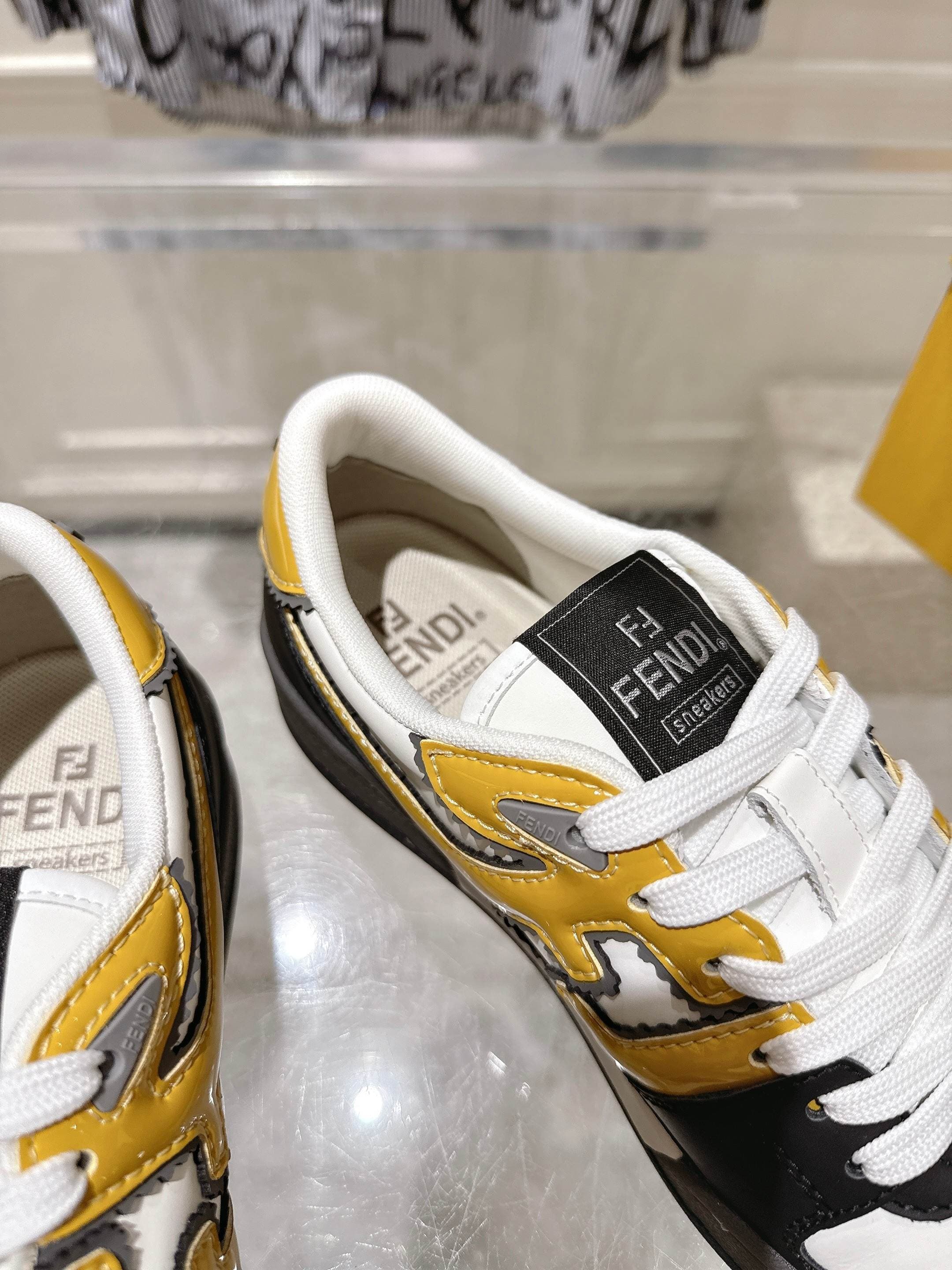 Fendi Woman Shoes
