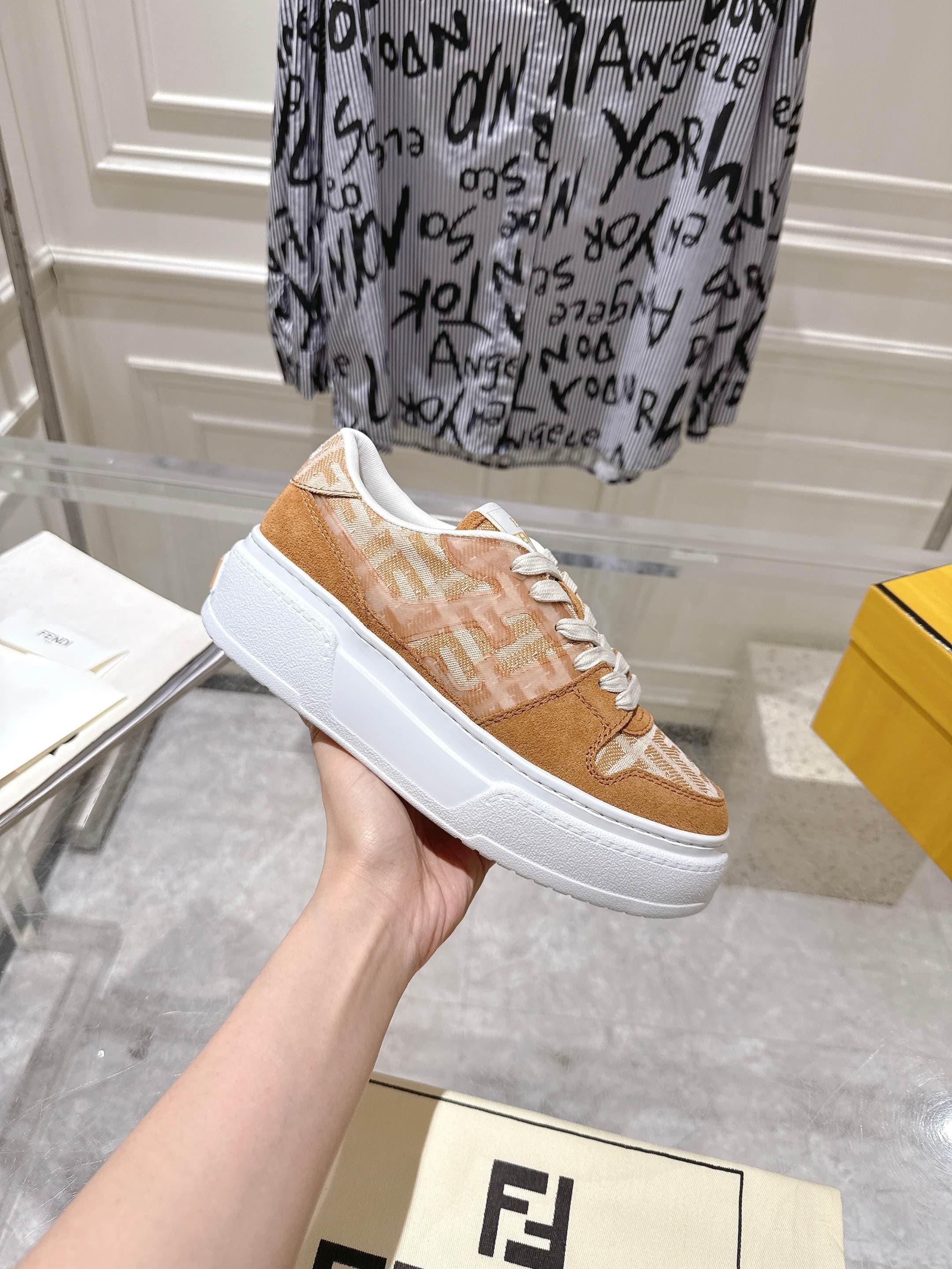 Fendi Woman Shoes