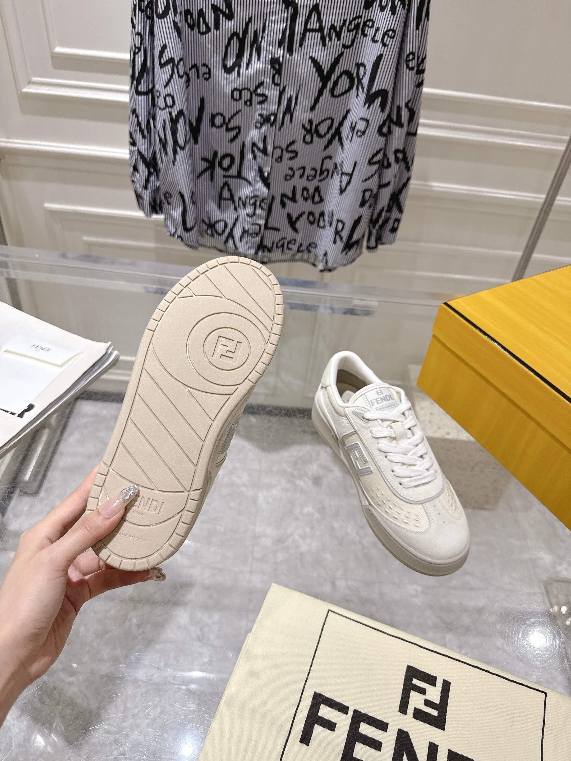 Fendi Woman Shoes