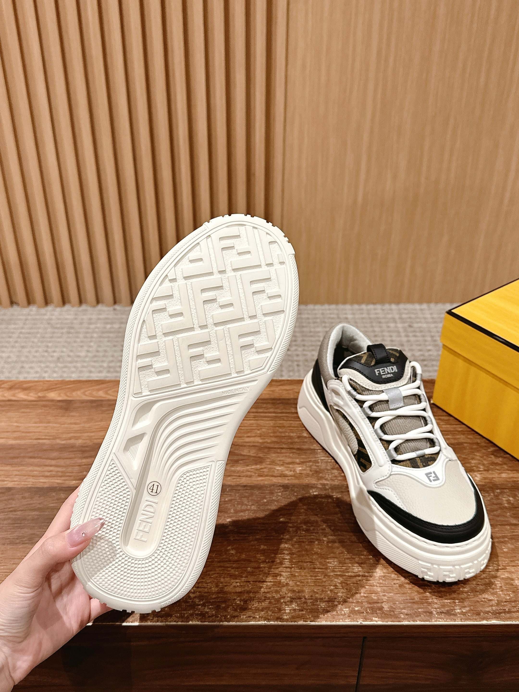 Fendi Man Shoes