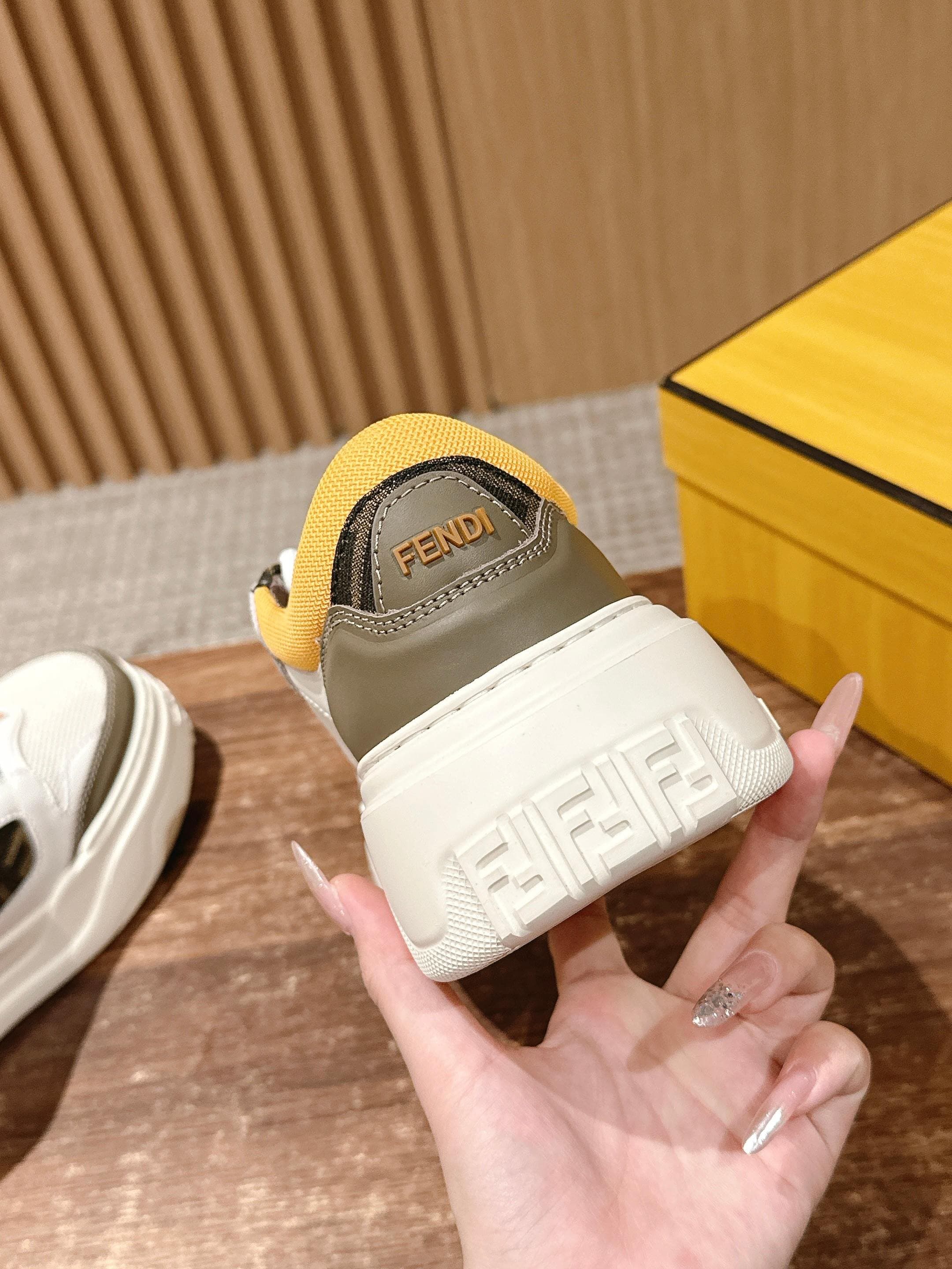 Fendi Man Shoes
