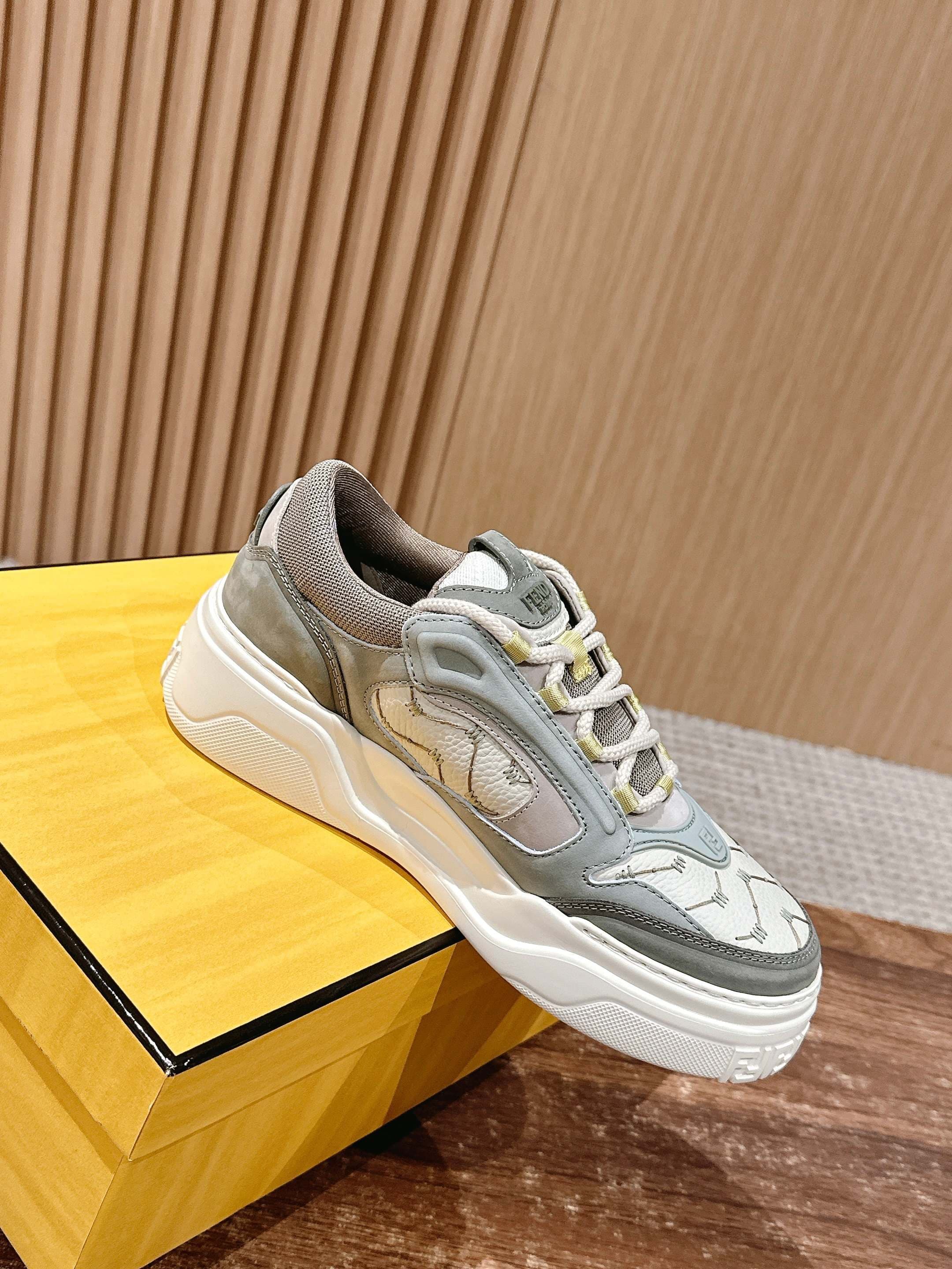 Fendi Man Shoes