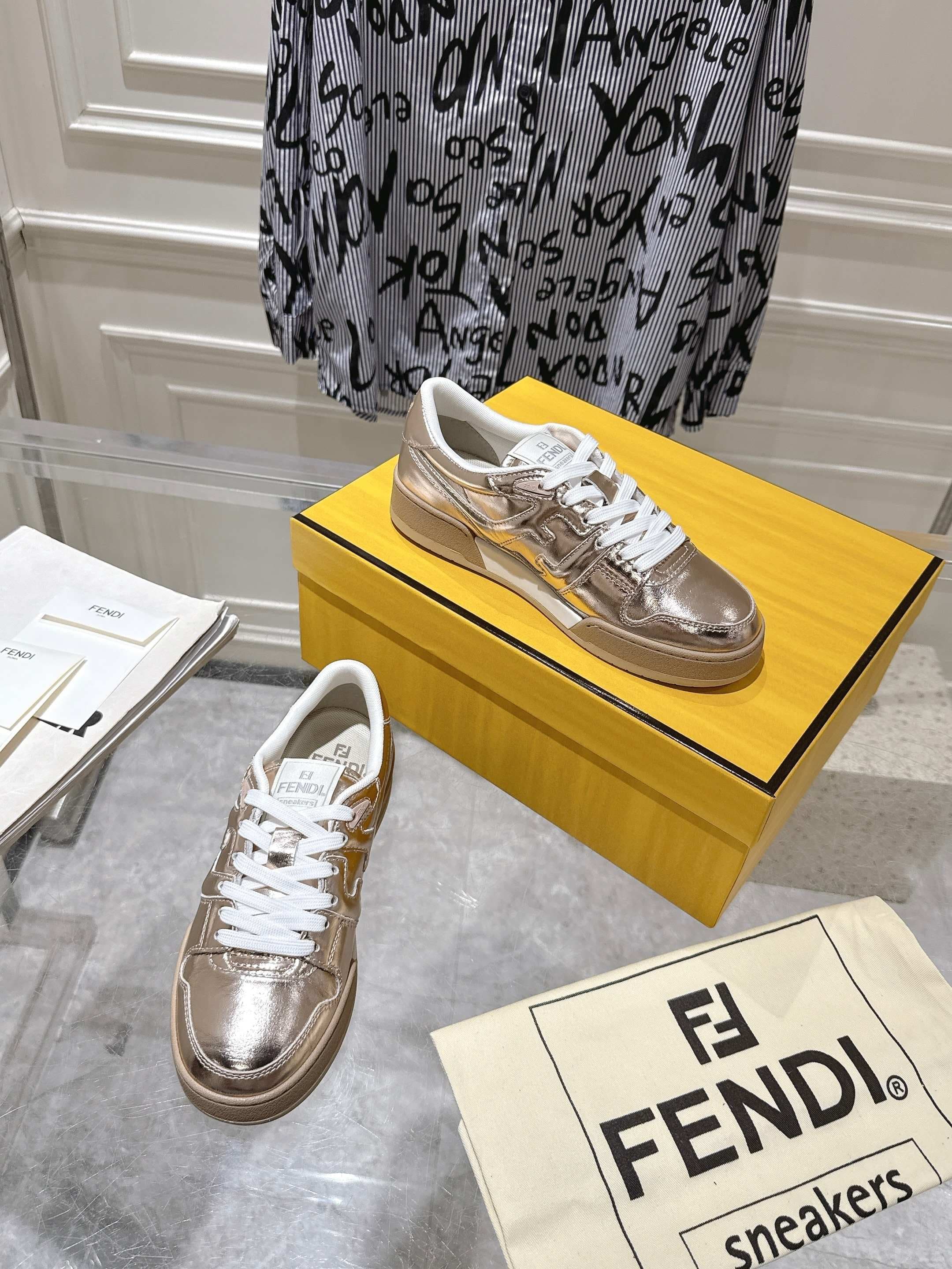 Fendi Woman Shoes