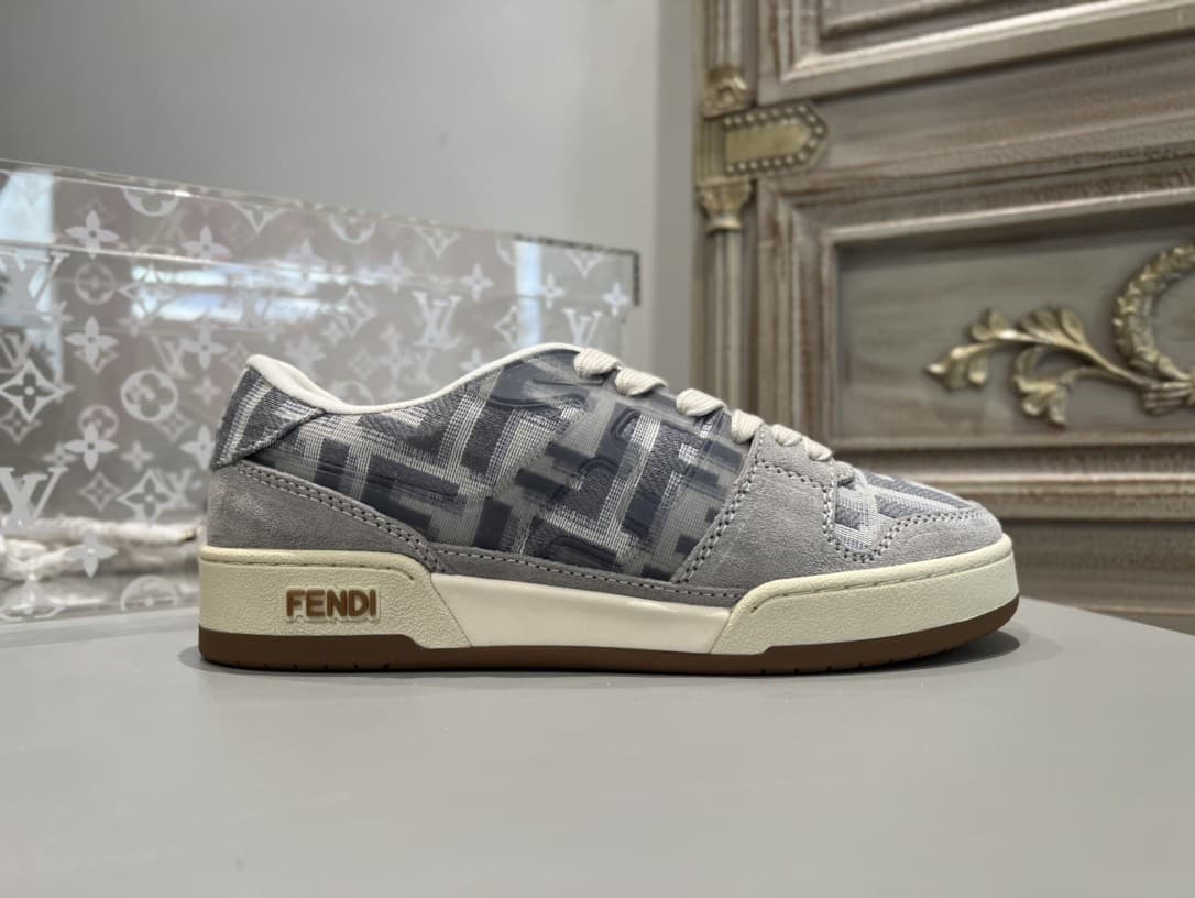 Fendi Couple Shoes