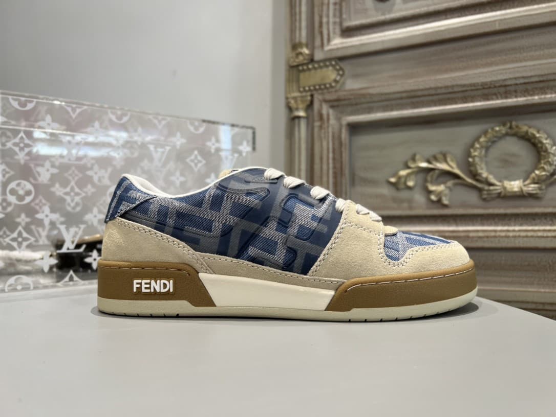 Fendi Couple Shoes