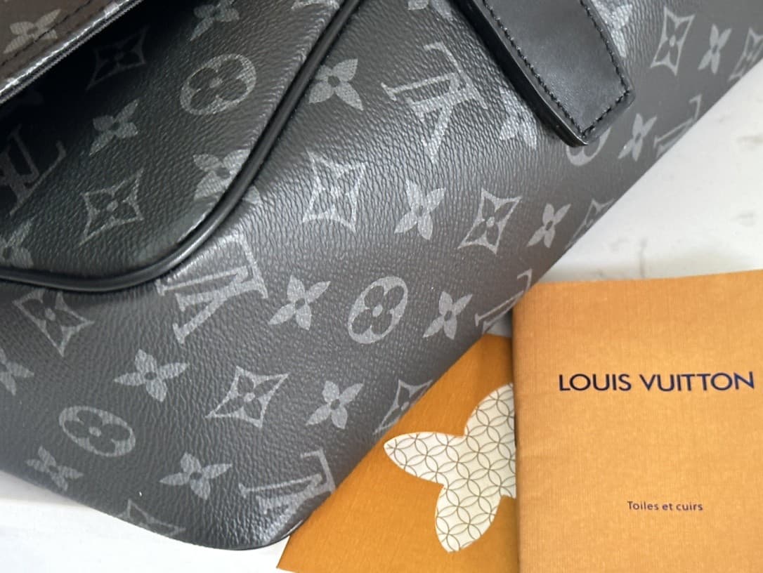 LV Bag M46685