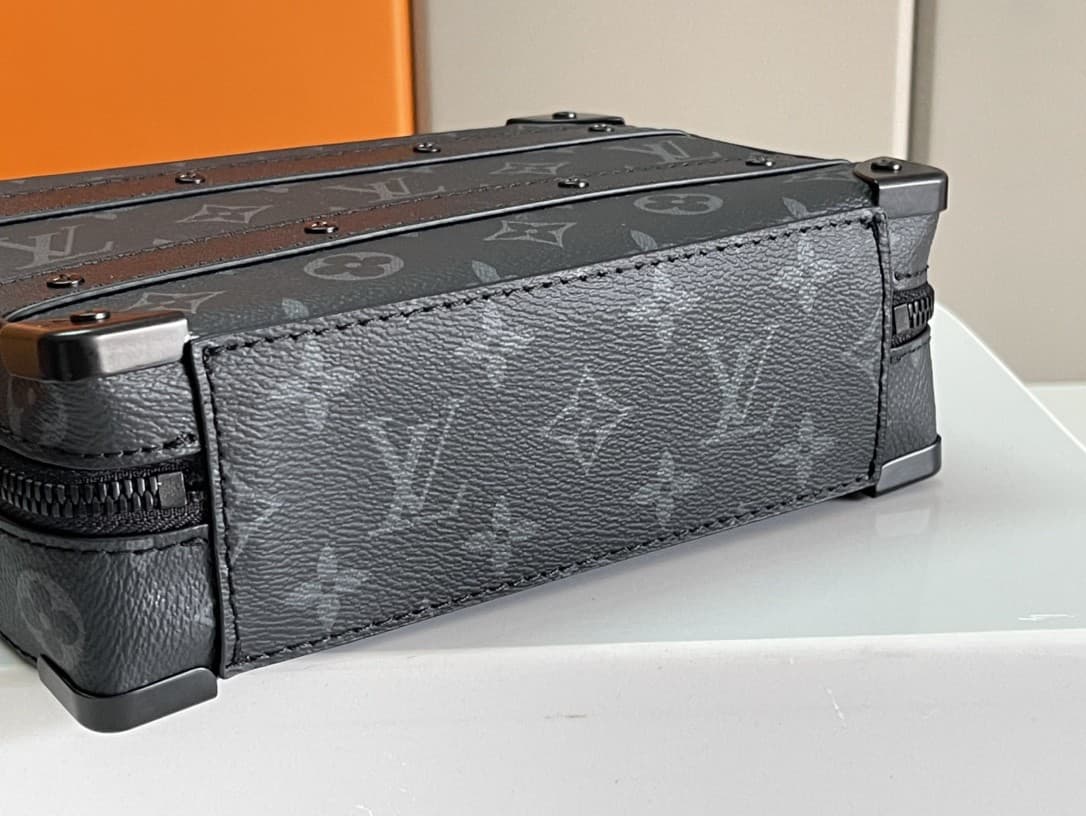 LV Bag M45935