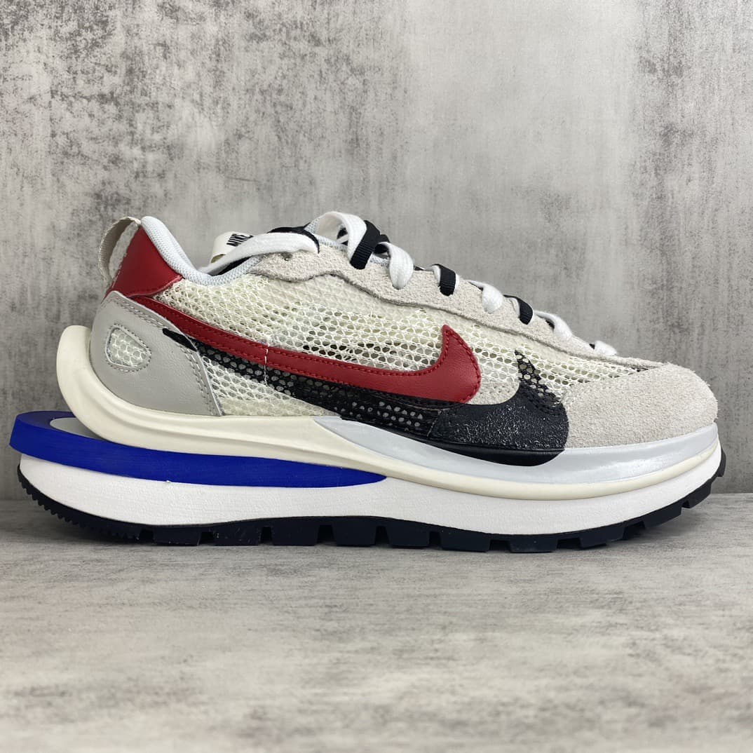 Sacai x Nike VaporWaffle