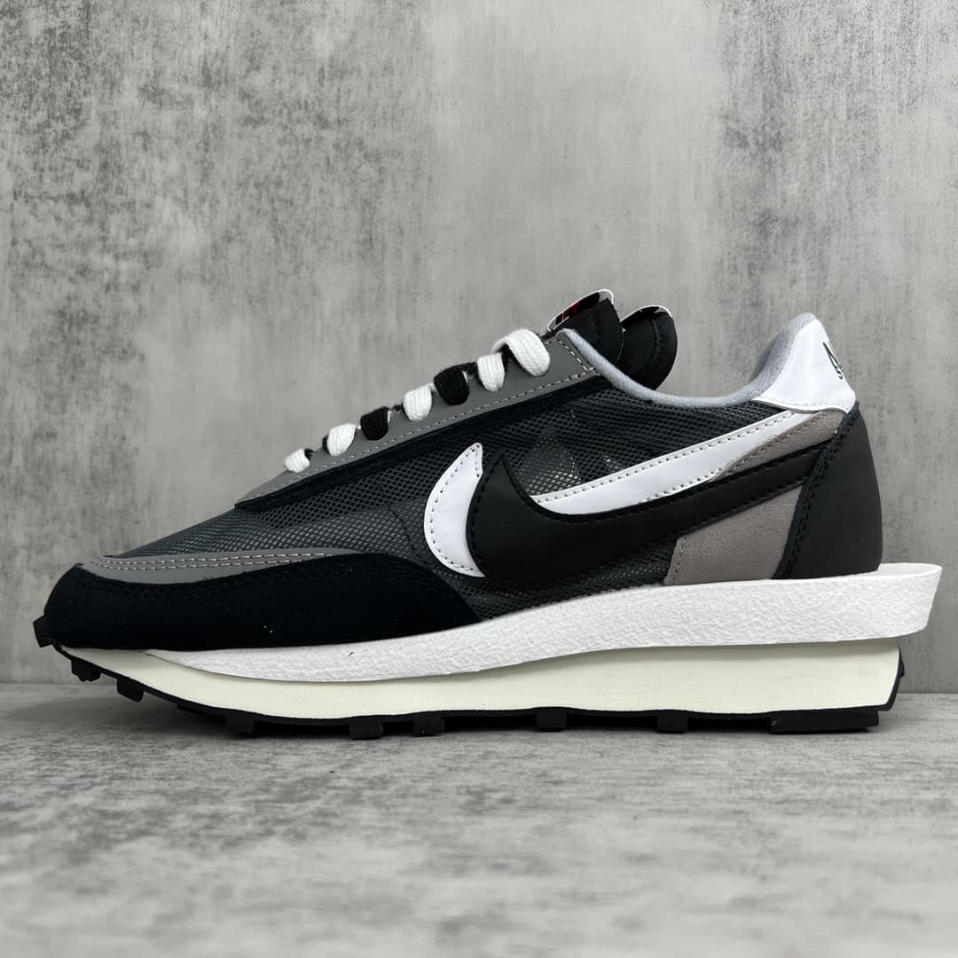 Sacai x Nike LVD Waffle Shoes