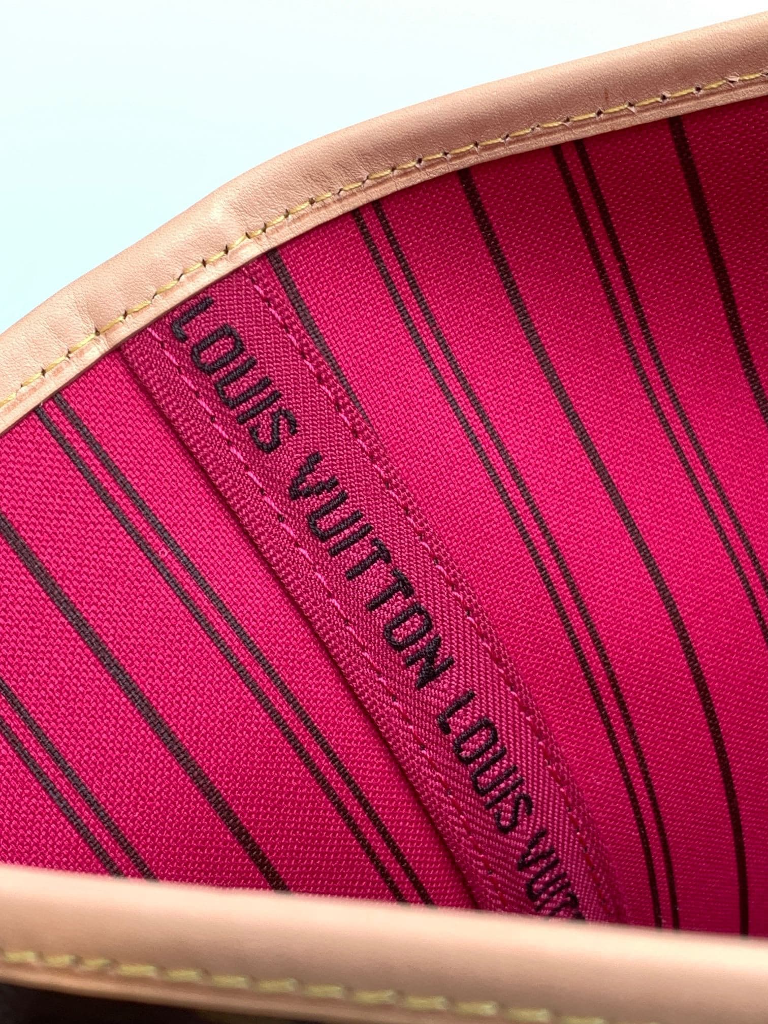 LV Bag M41178