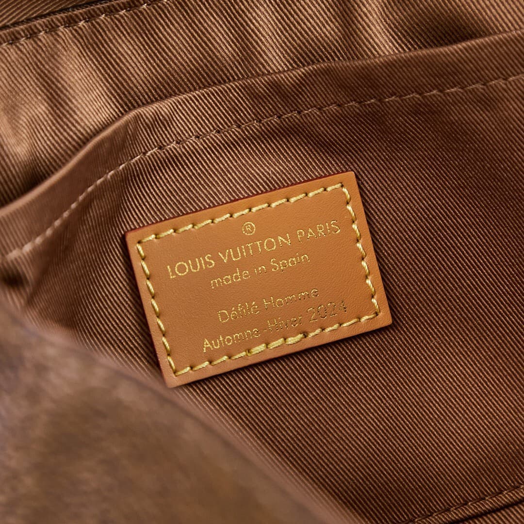 LV Bag M11535