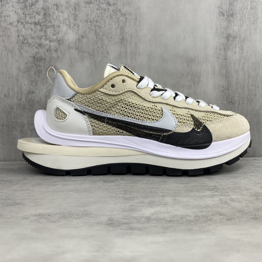 Sacai x Nike VaporWaffle