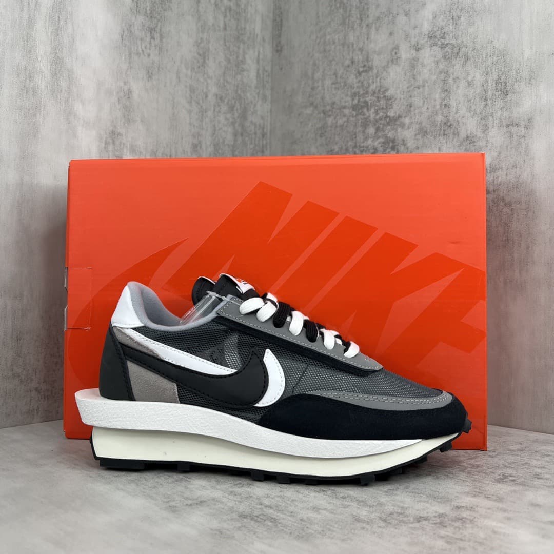 Sacai x Nike LVD Waffle Shoes
