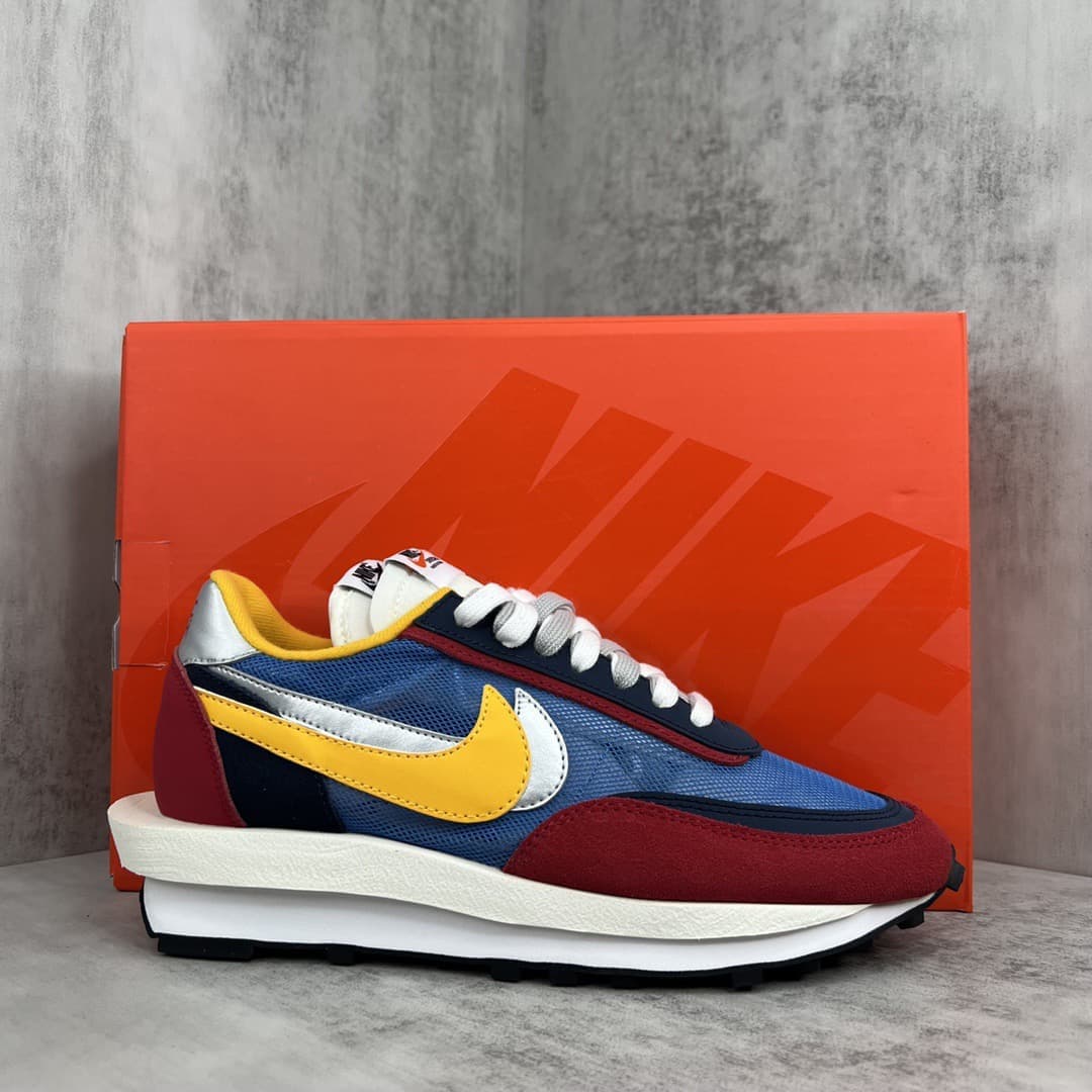 Sacai x Nike LVD Waffle Shoes