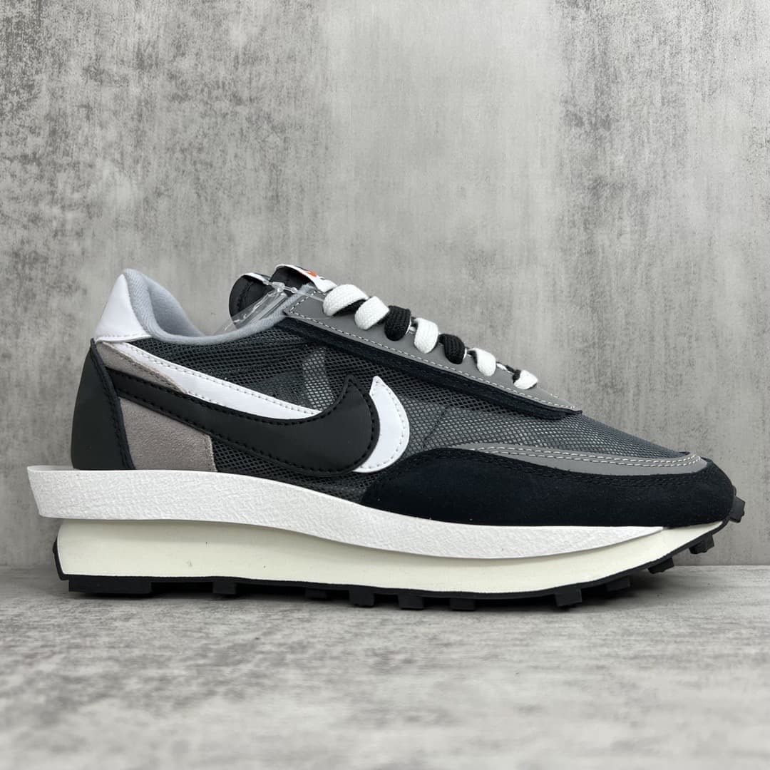 Sacai x Nike LVD Waffle Shoes