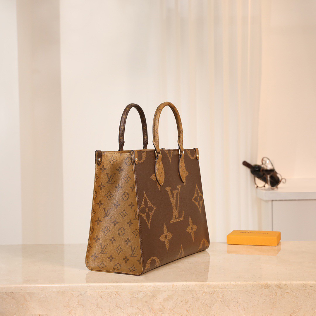 LV Bag M45039