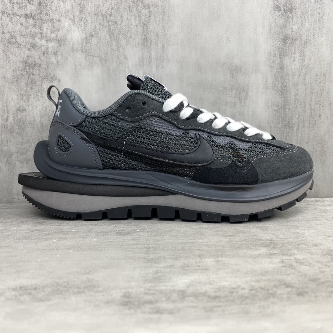 Sacai x Nike VaporWaffle