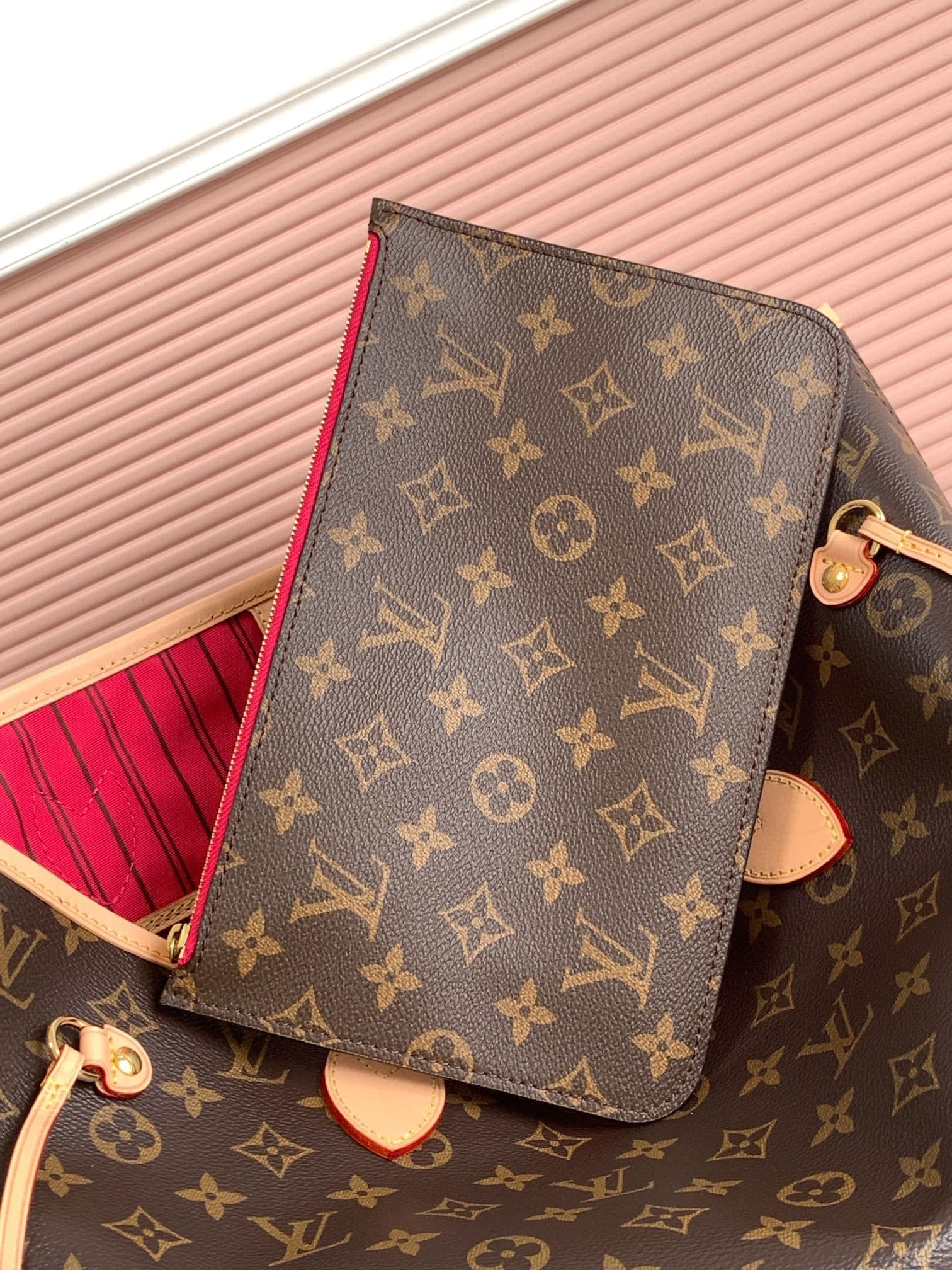 LV Bag M41178